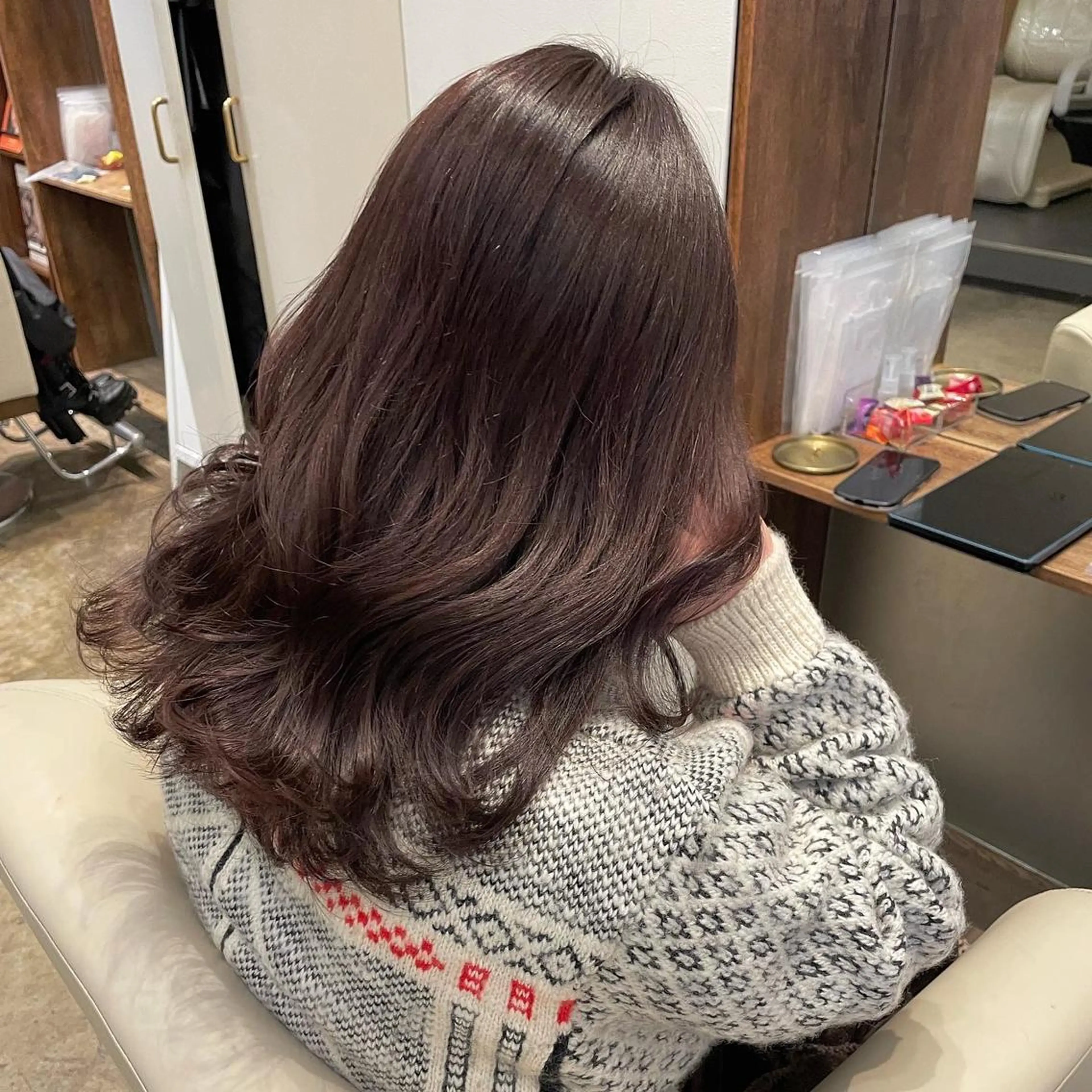 ミディアム カラー カット ヘアカラー トリートメント 【完全個室】髪質改善 暖色カラー/山崎唯奈のヘアスタイル