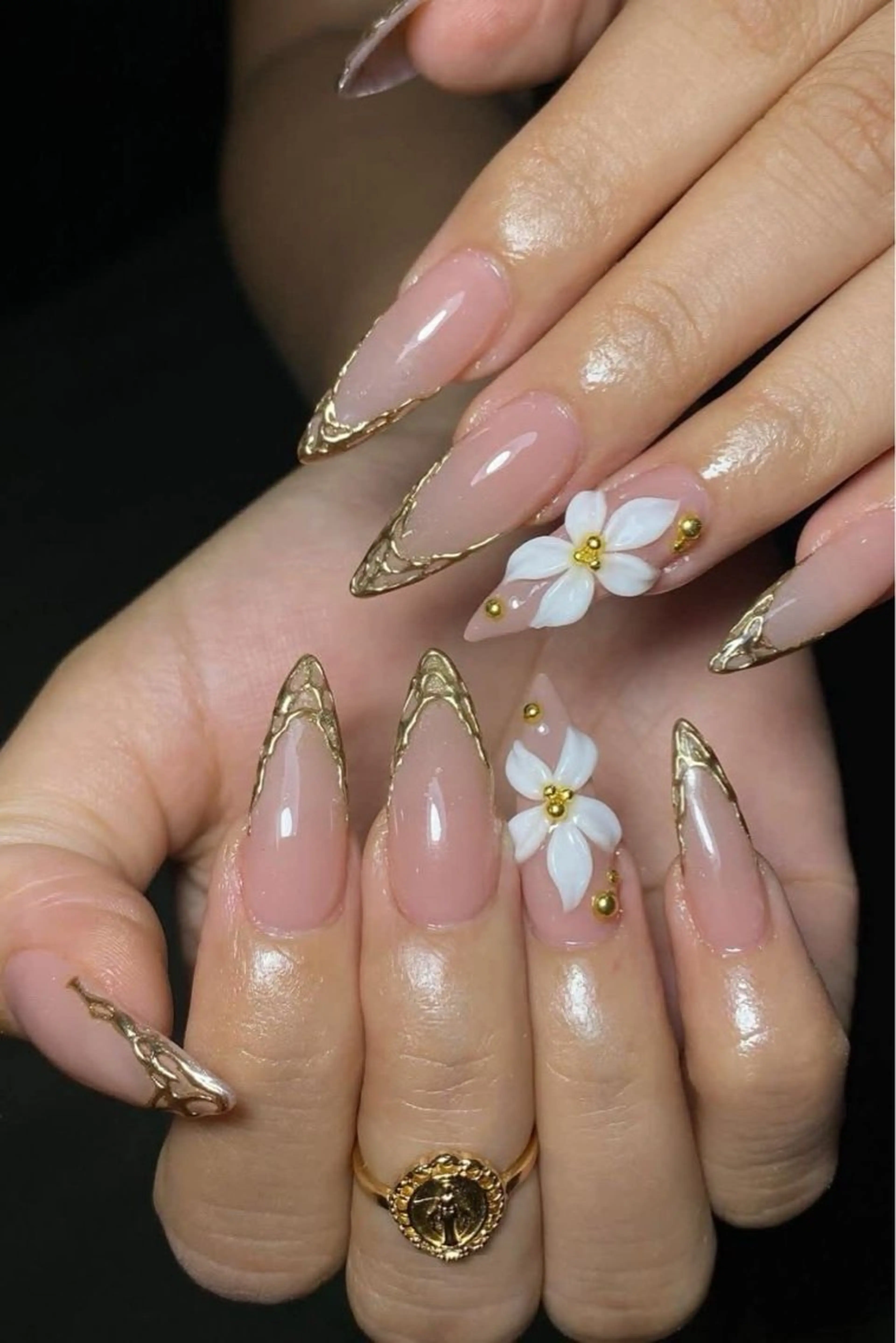 カラー ベージュカラー 透明感カラー グラデーションカラー ピンクカラー ハンドネイル AIN Nailのネイルデザイン