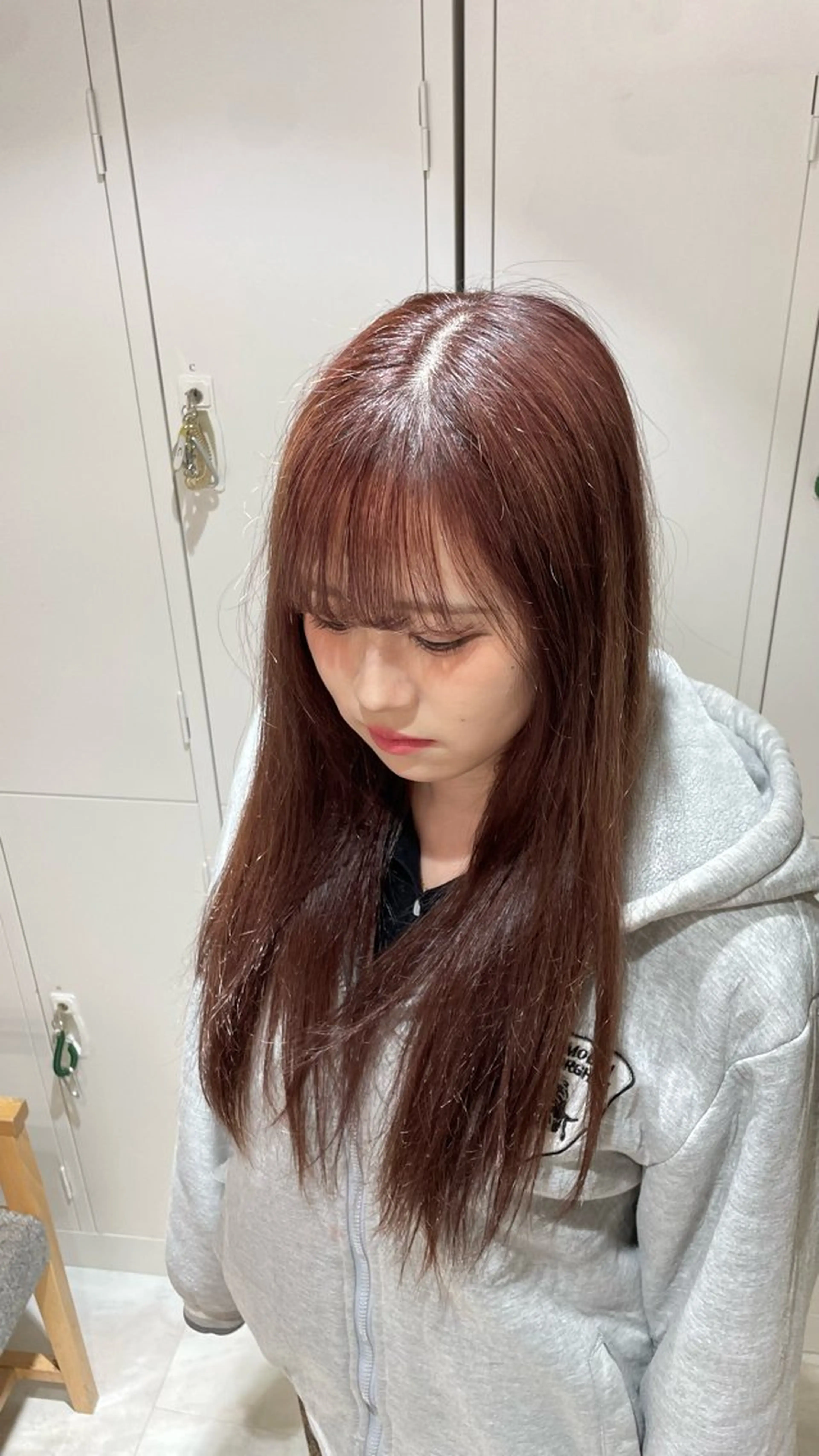 セミロング カラー ヘアアレンジ ブラウンカラー ラベンダーカラー ラベンダーブラウン ヘアカラー メンズ特化 荷宮蓉太のヘアスタイル