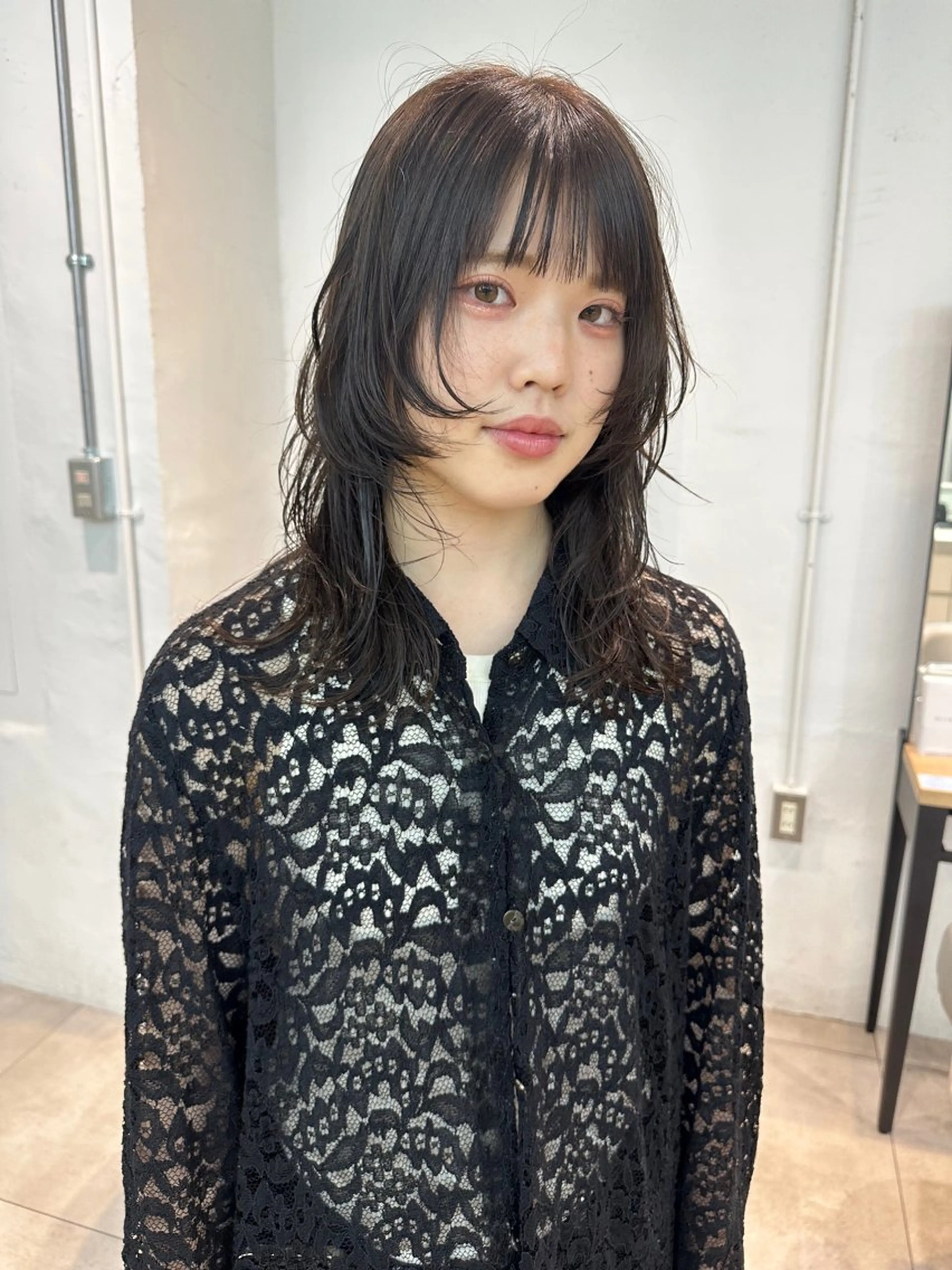 ミディアム レイヤーカット 顔周りカット/透明感 カラー✂️MEIのヘアスタイル