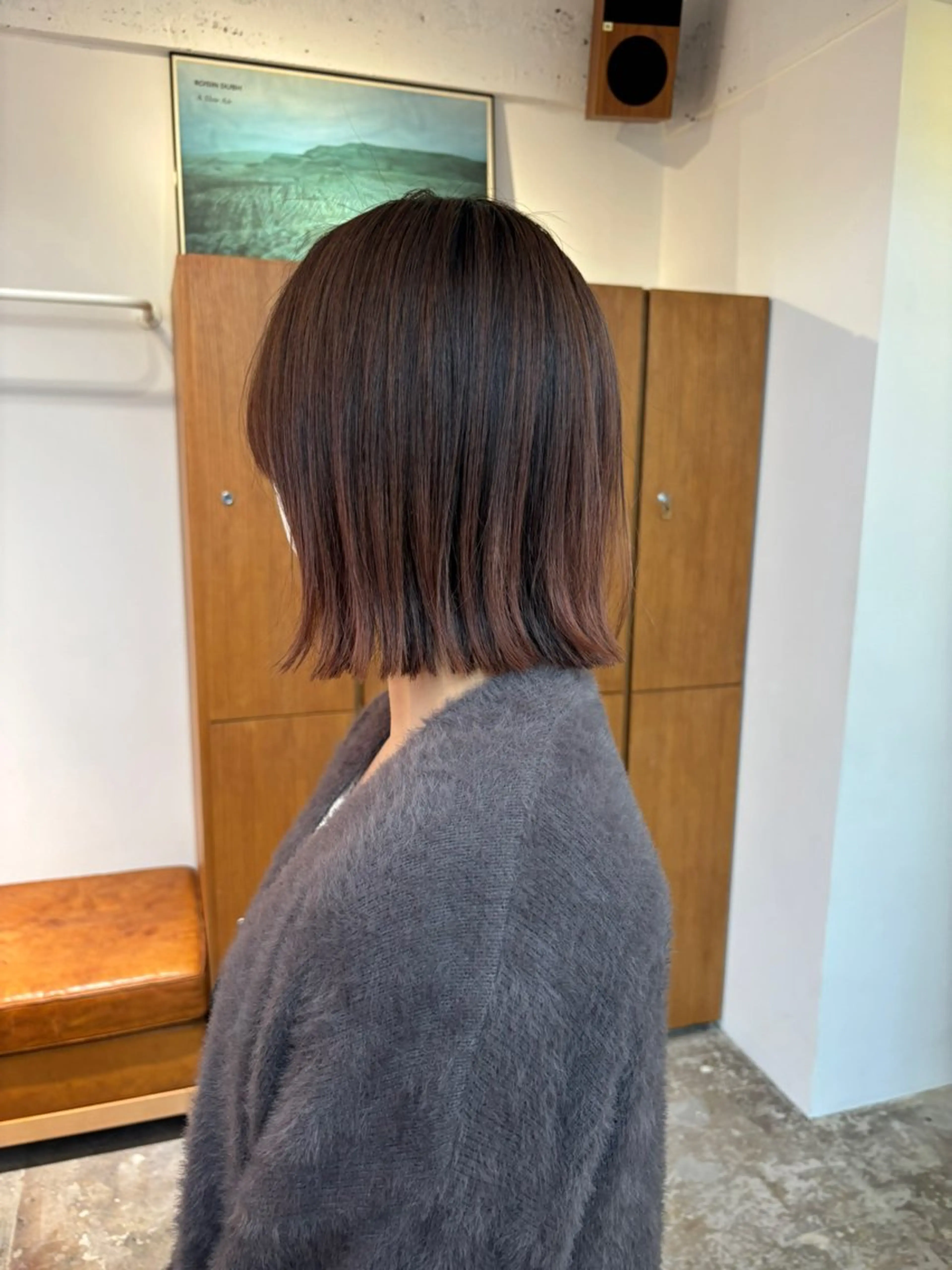 ミディアム aiko【艶カラー ・ミニモ年内で終了】のヘアスタイル