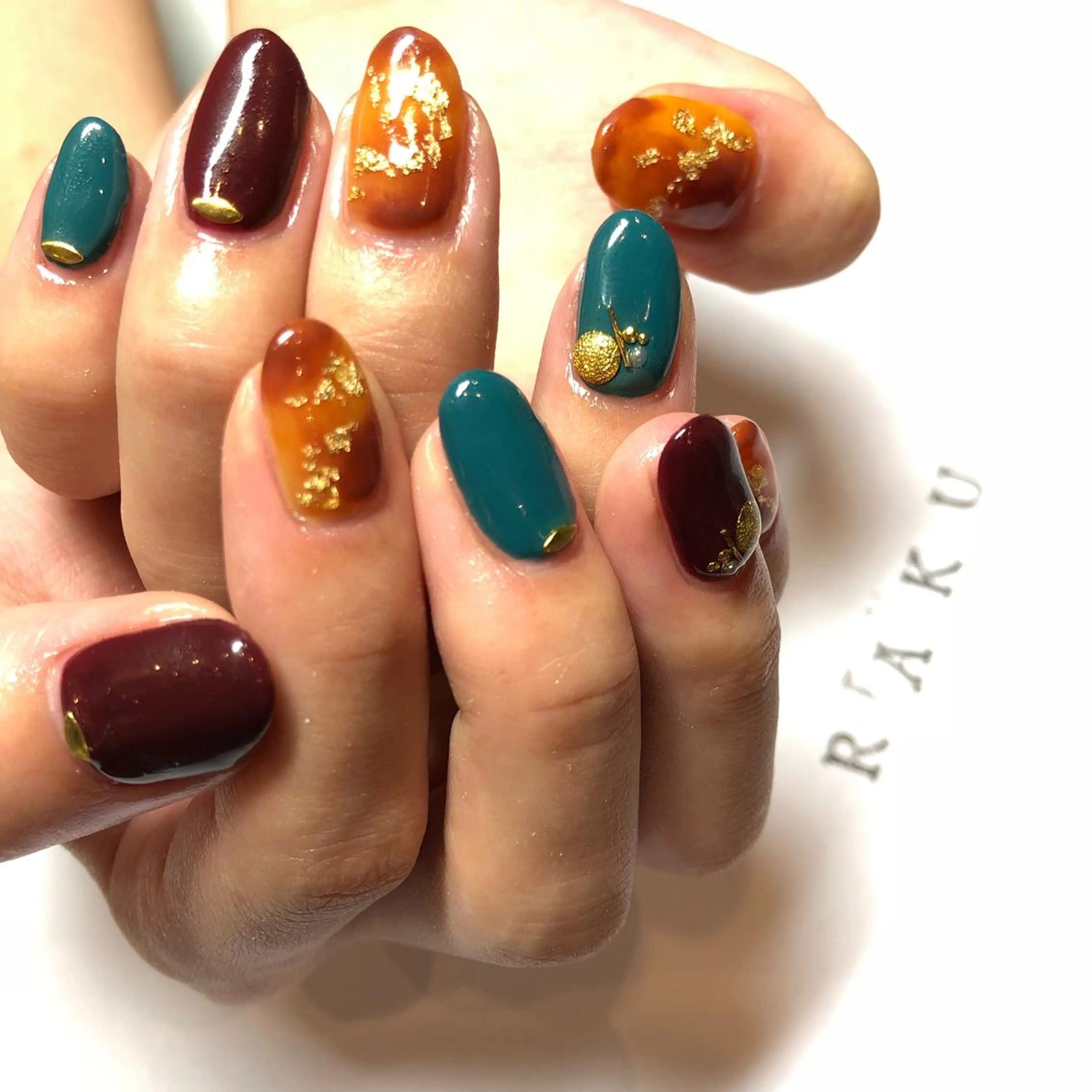 ネイル 駒月 明日香の眉毛・アイブロウイメージ