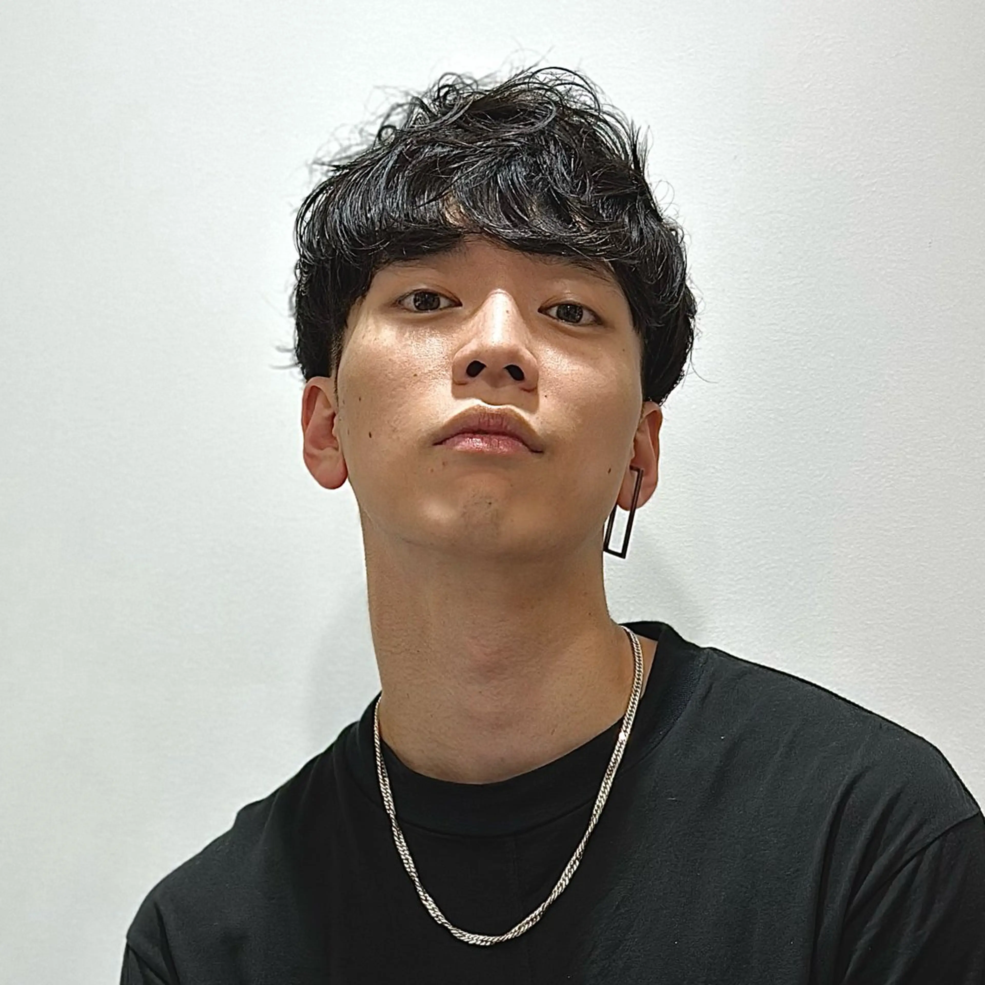 ショート パーマ メンズ アップバング ダウンパーマ メンズパーマ メンズツイストパーマ 刈り上げ カット パーマ ヘッドスパ 朝楽メンズパーマ 🥇メンズカット吉田のヘアスタイル