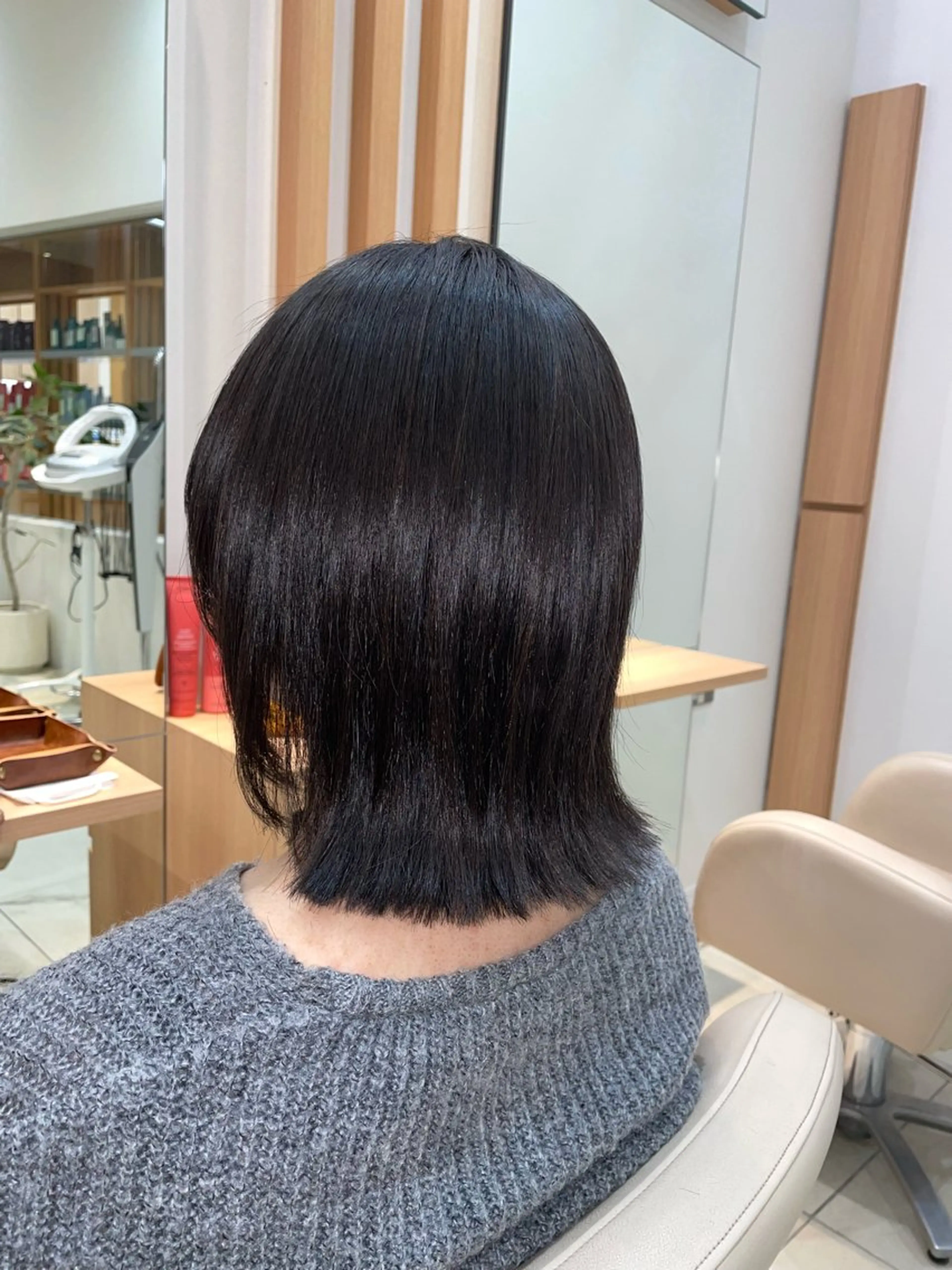 ショート ボブ 外ハネヘア ストレート/カラー ゆづきのヘアスタイル