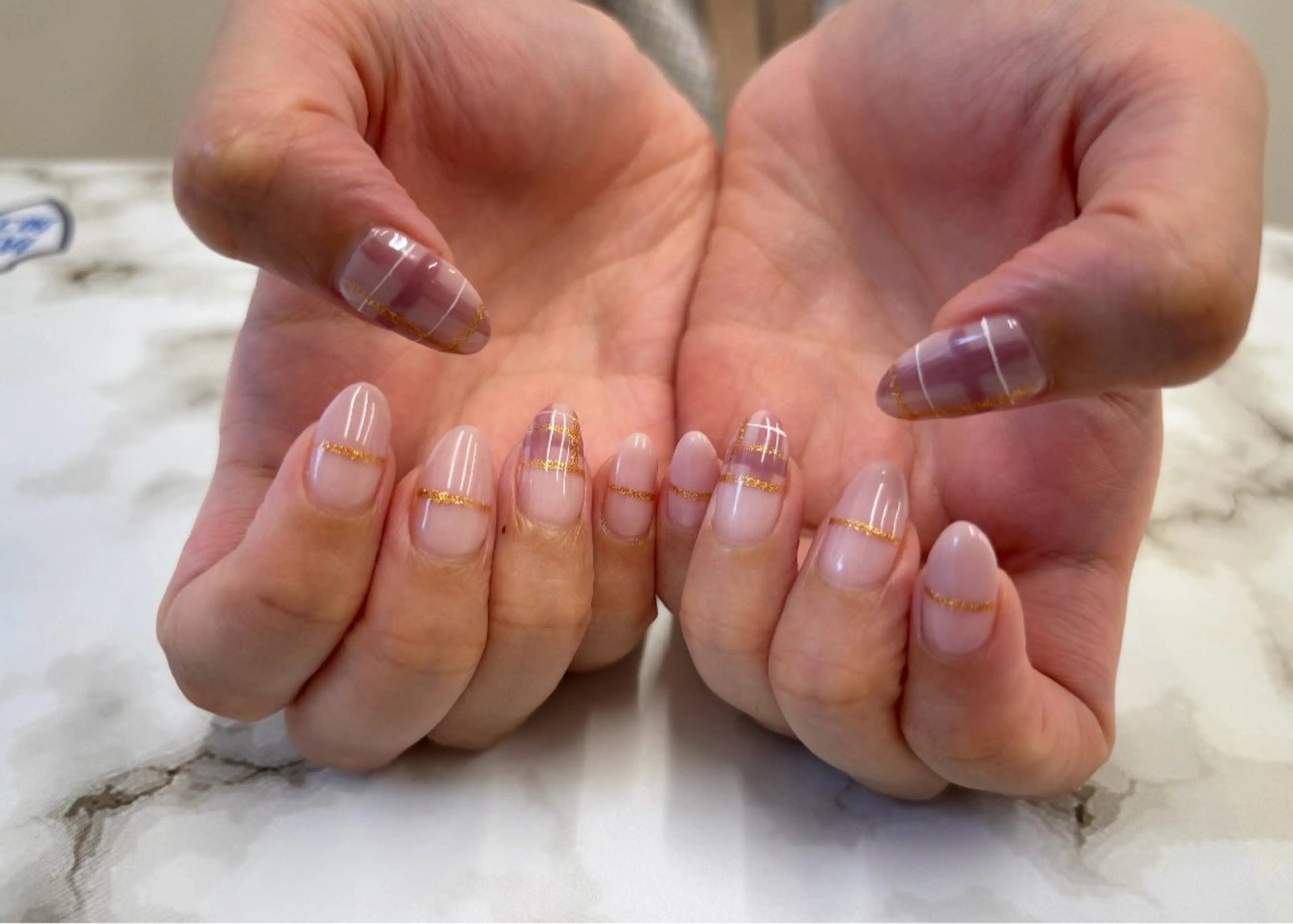 1ヶ月以内の再来店🩷オフ込み定額デザインハンドネイル💅4730円の写真