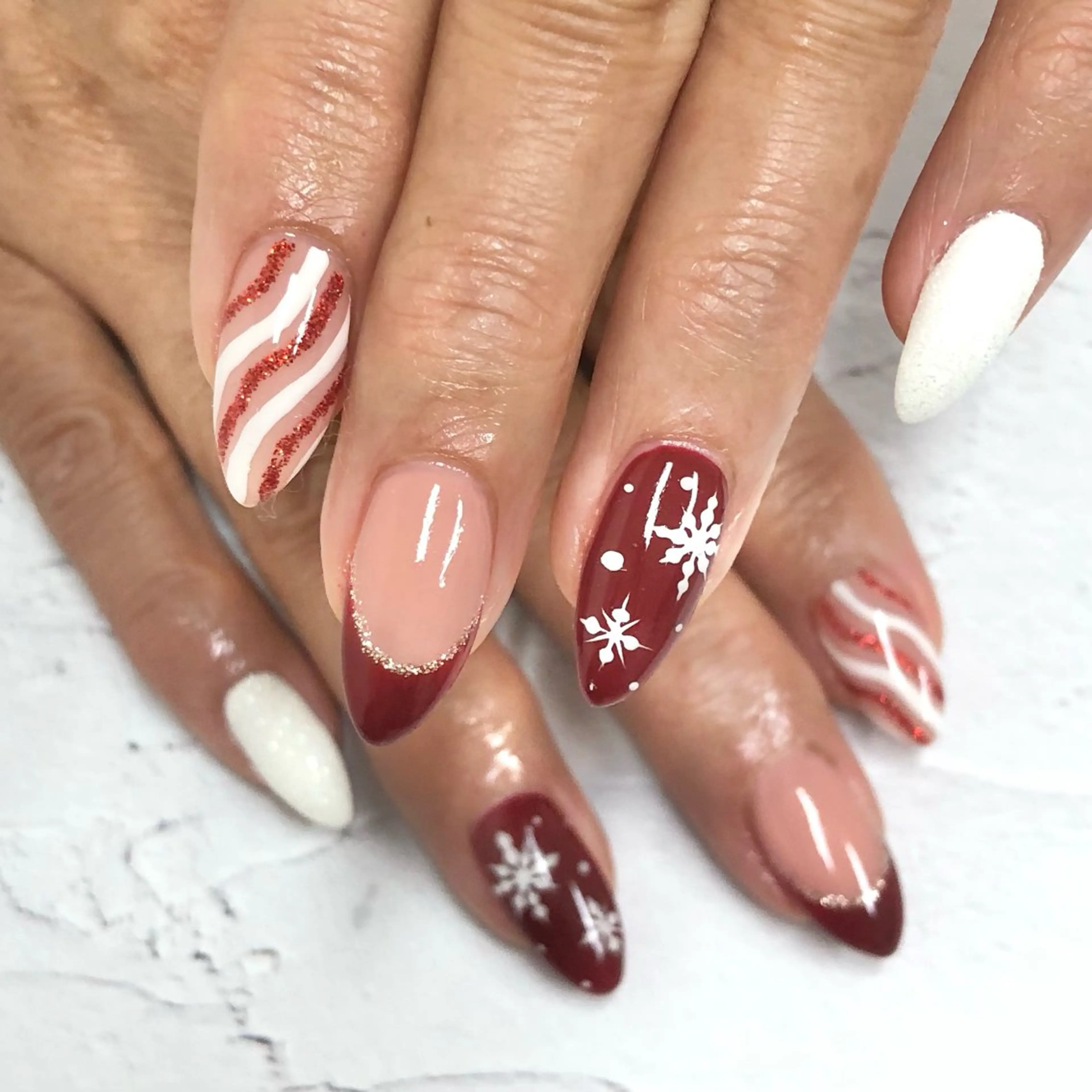 ネイル ハンドネイル コルン 髙﨑のネイルデザイン