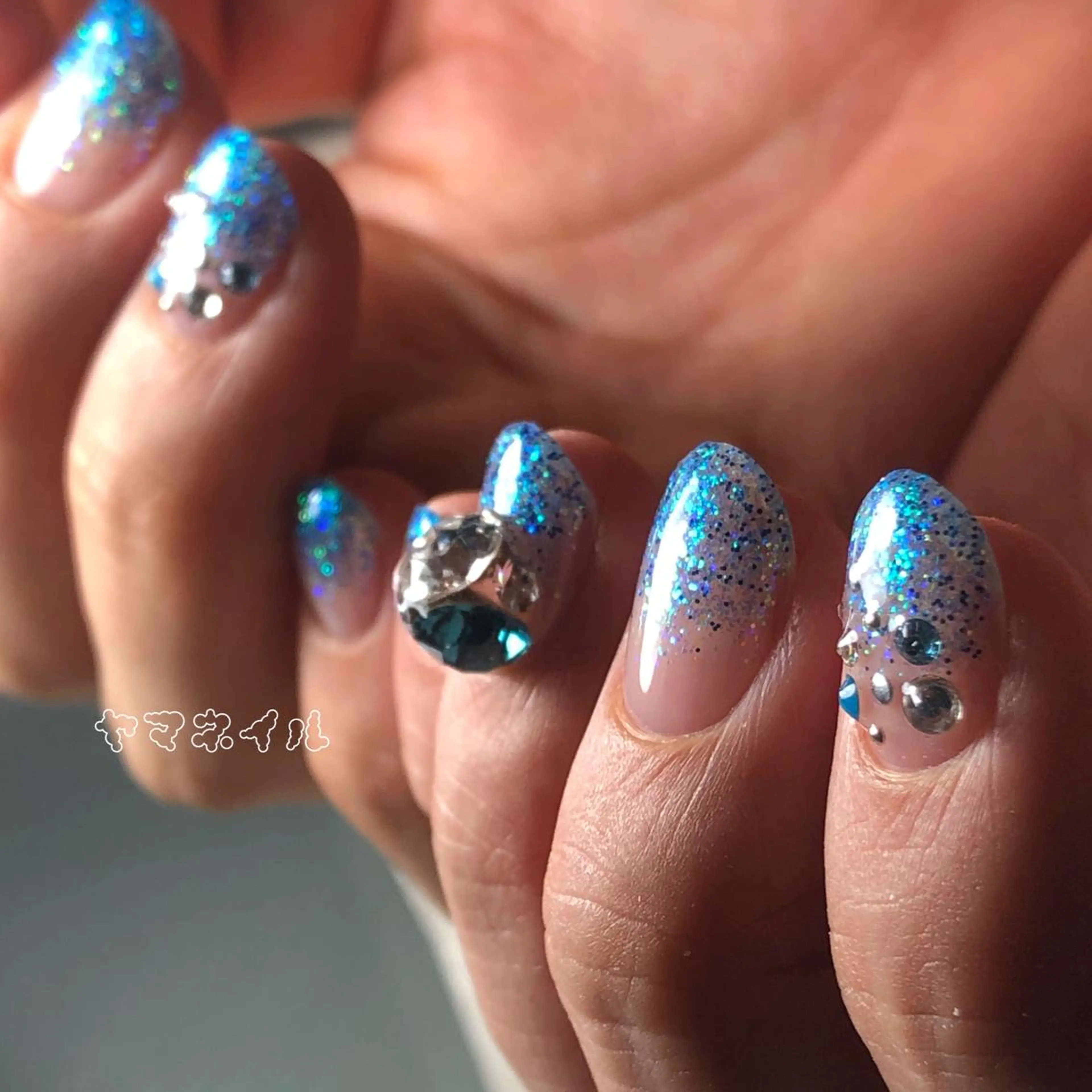 ネイル アートネイル ラメ(グリッター) ラメグラデーション ネイル＆毛穴洗浄 ヤマネイル 山根のネイルデザイン