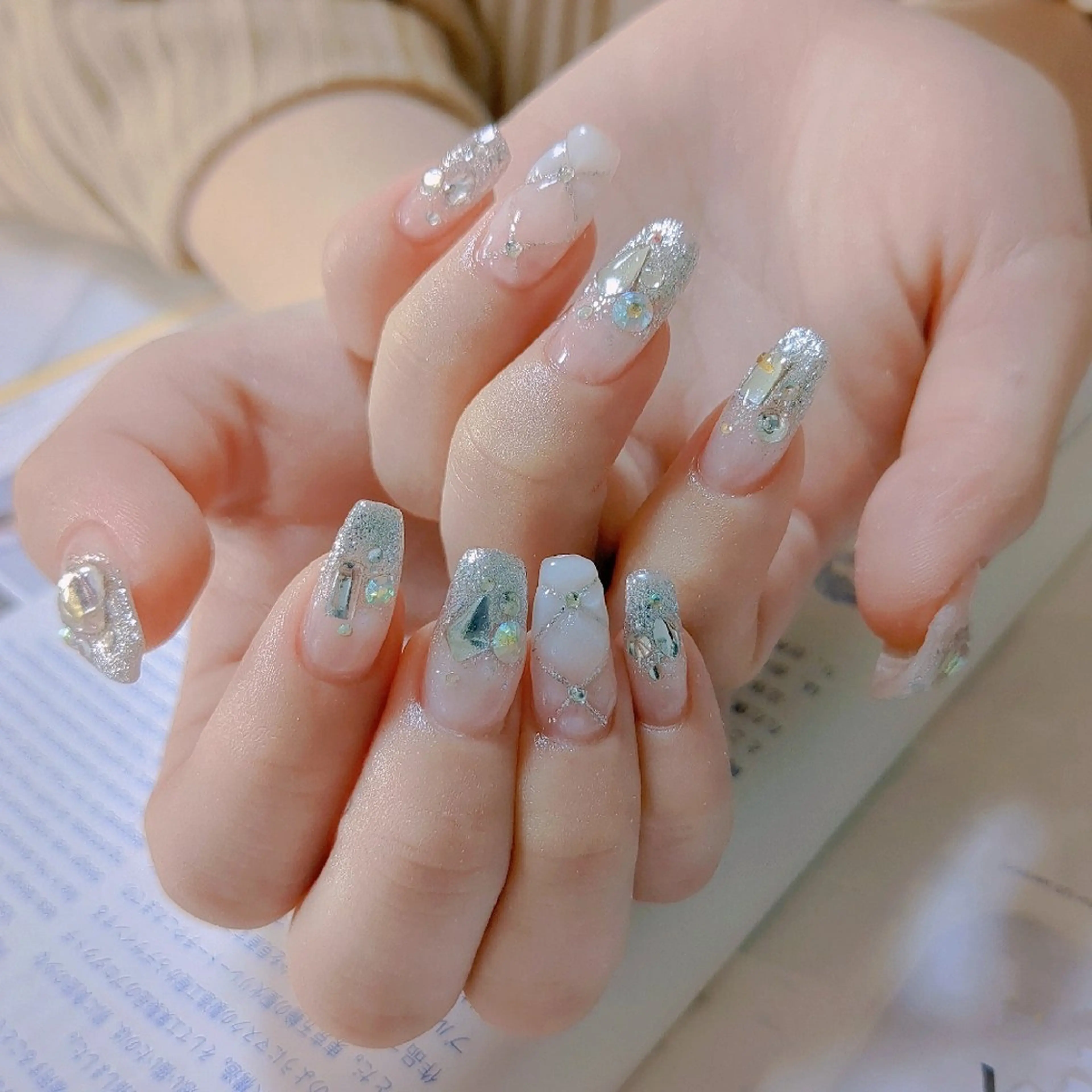 ネイル 横浜市中区曙町 E·U·Bネイルのネイルデザイン