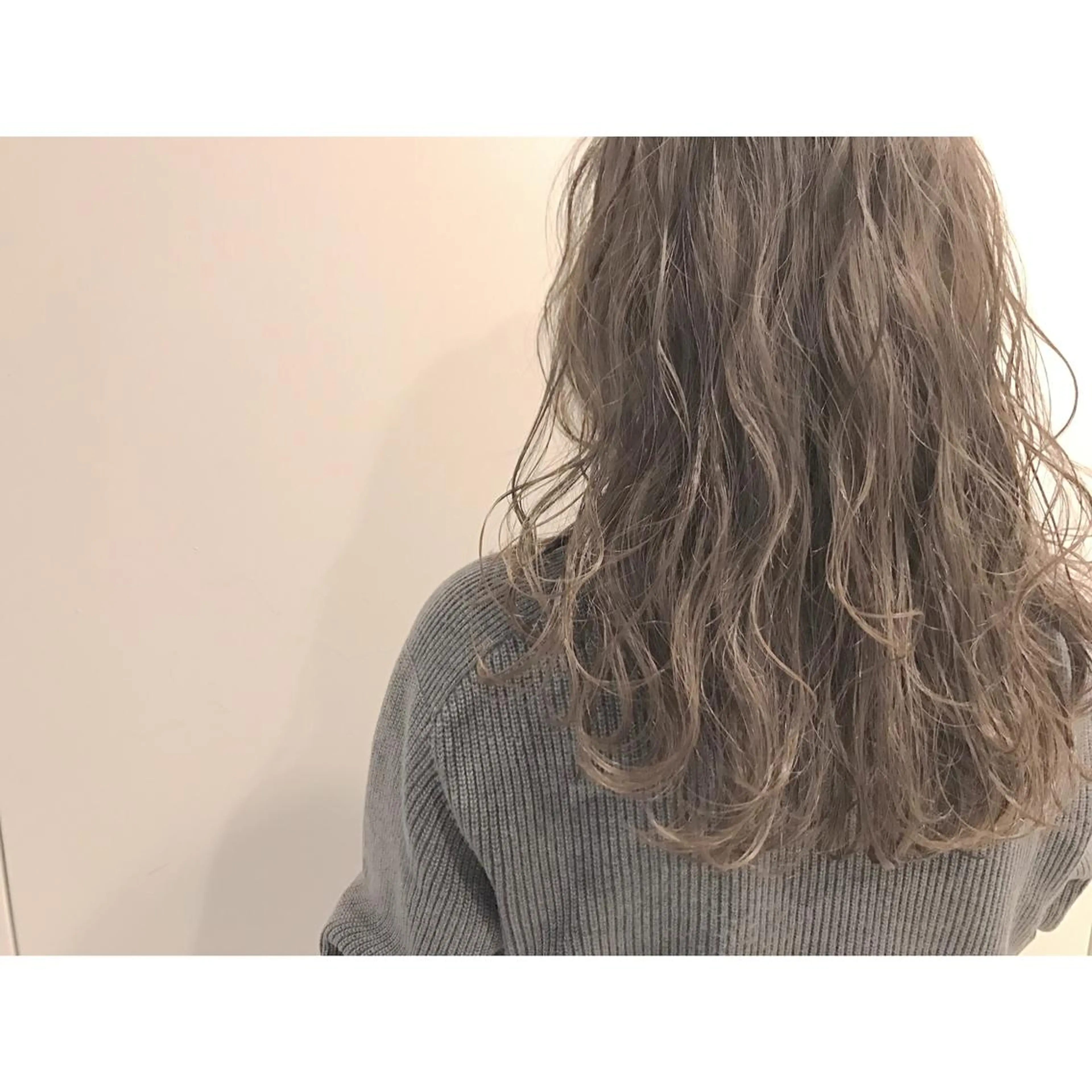 セミロング カラー パーマ 💈LuTa💈_ 公式_NewOpenのヘアスタイル