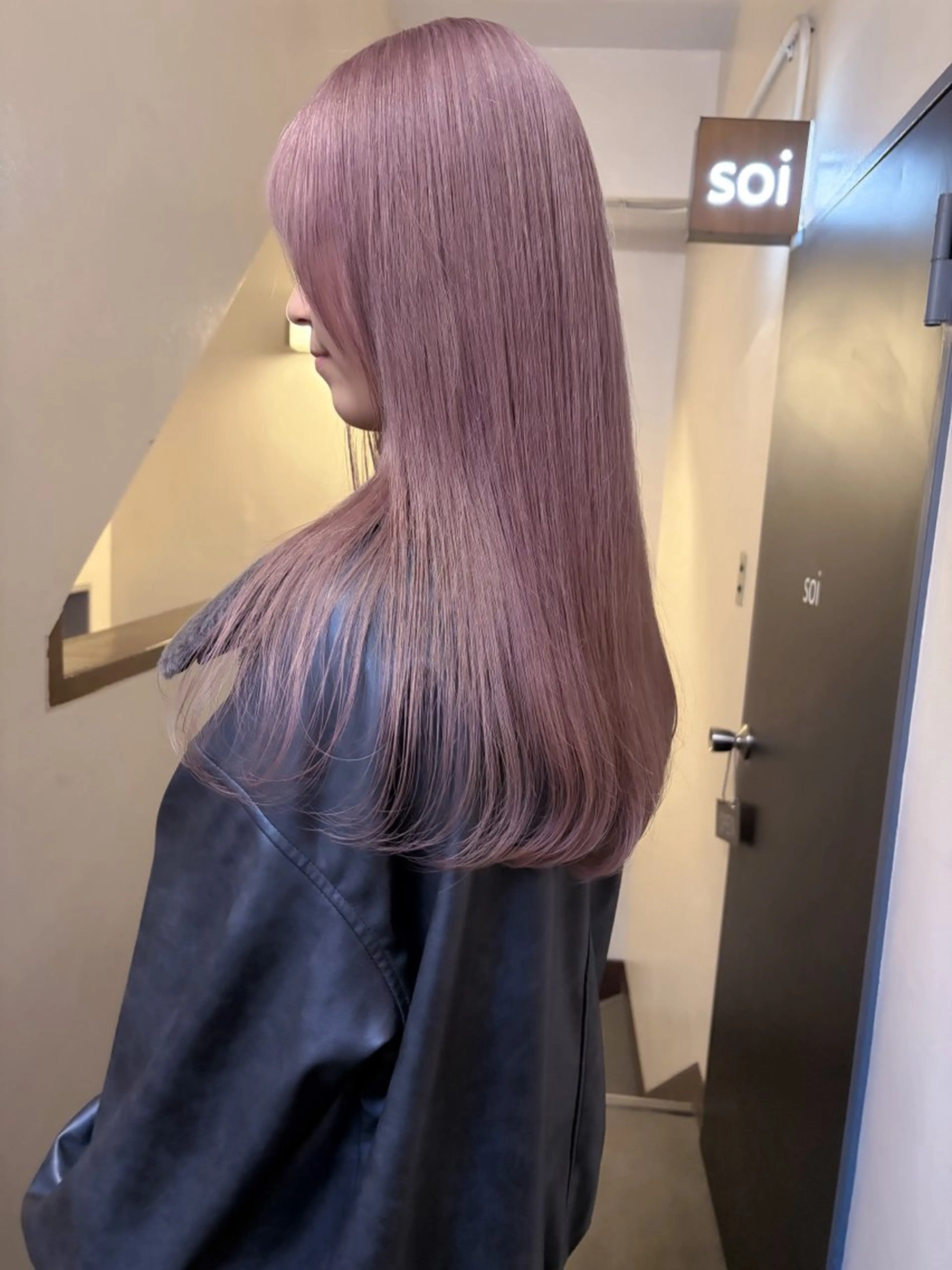 ロング カラー カット ヘアカラー トリートメント ヘアセット 安部佑哉/ハイトーン /レイヤー/ブリーチのヘアスタイル