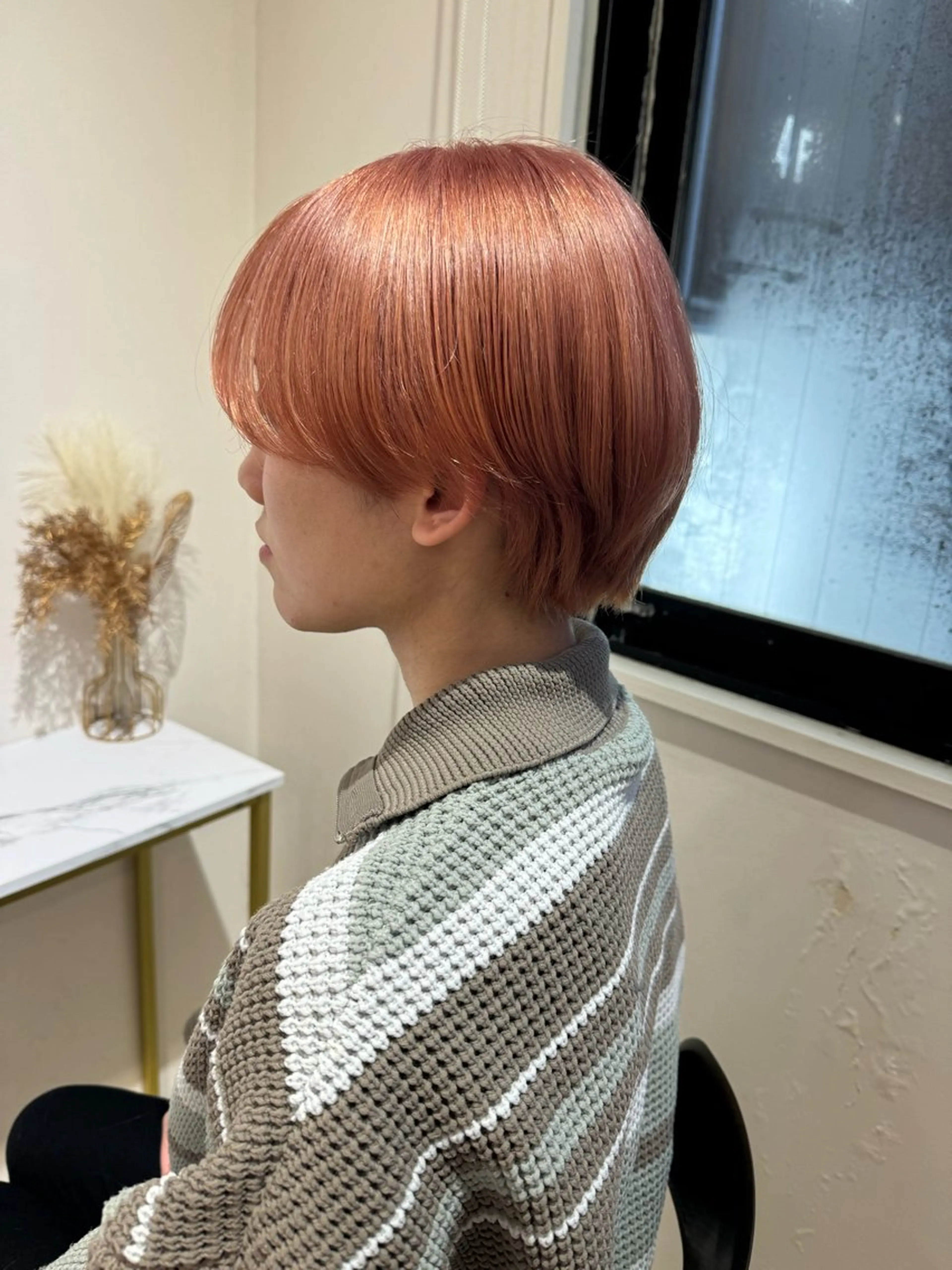 ショート カラー ブリーチ オレンジ &SONS 小林亨のヘアスタイル