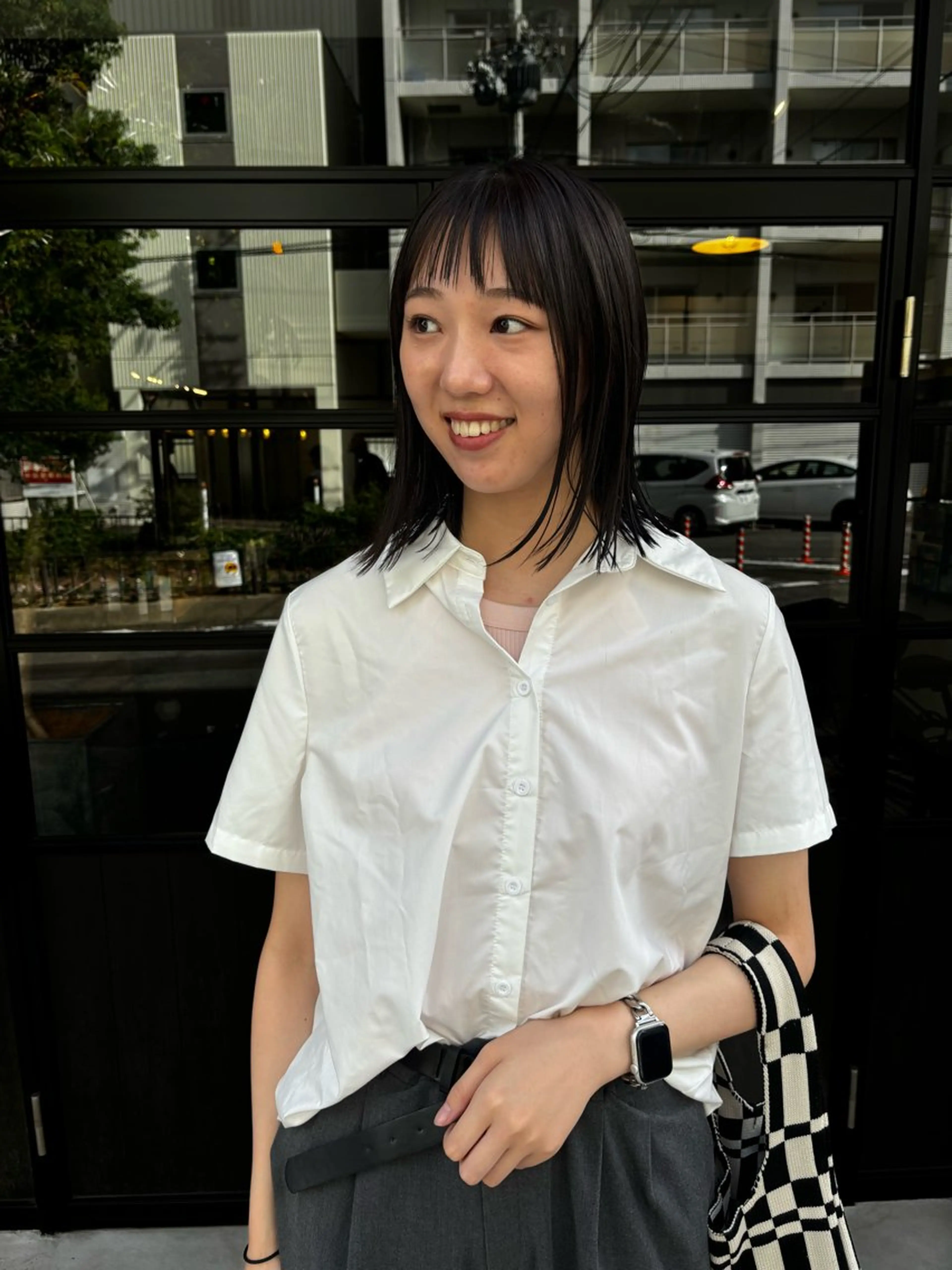 ミディアム カット 井本 早紀のヘアスタイル