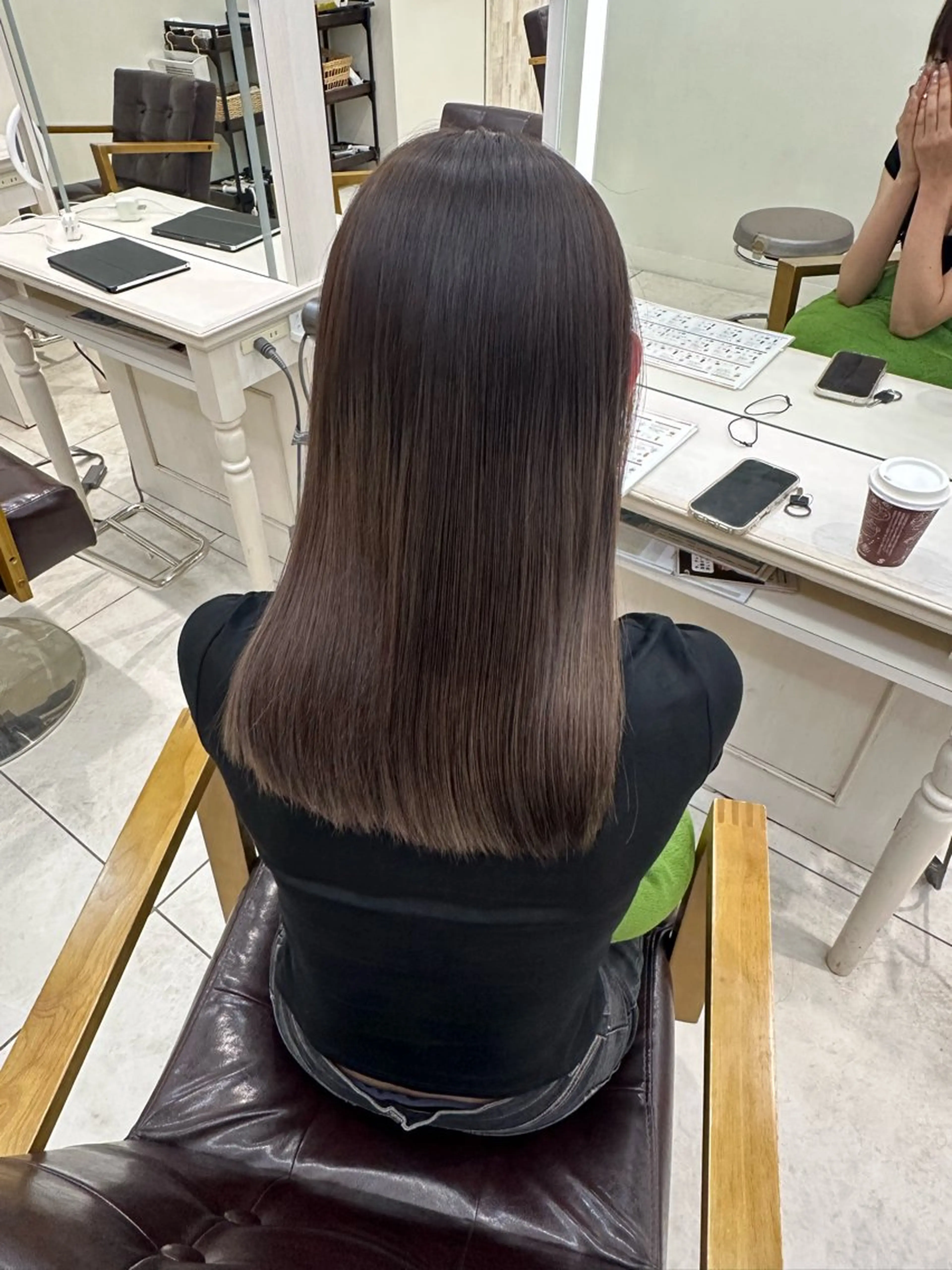 セミロング カラー ベージュカラー ブラウンカラー 透明感カラー モカブラウン 艶髪／ブリーチ🌟 銀座/HARUKAのヘアスタイル