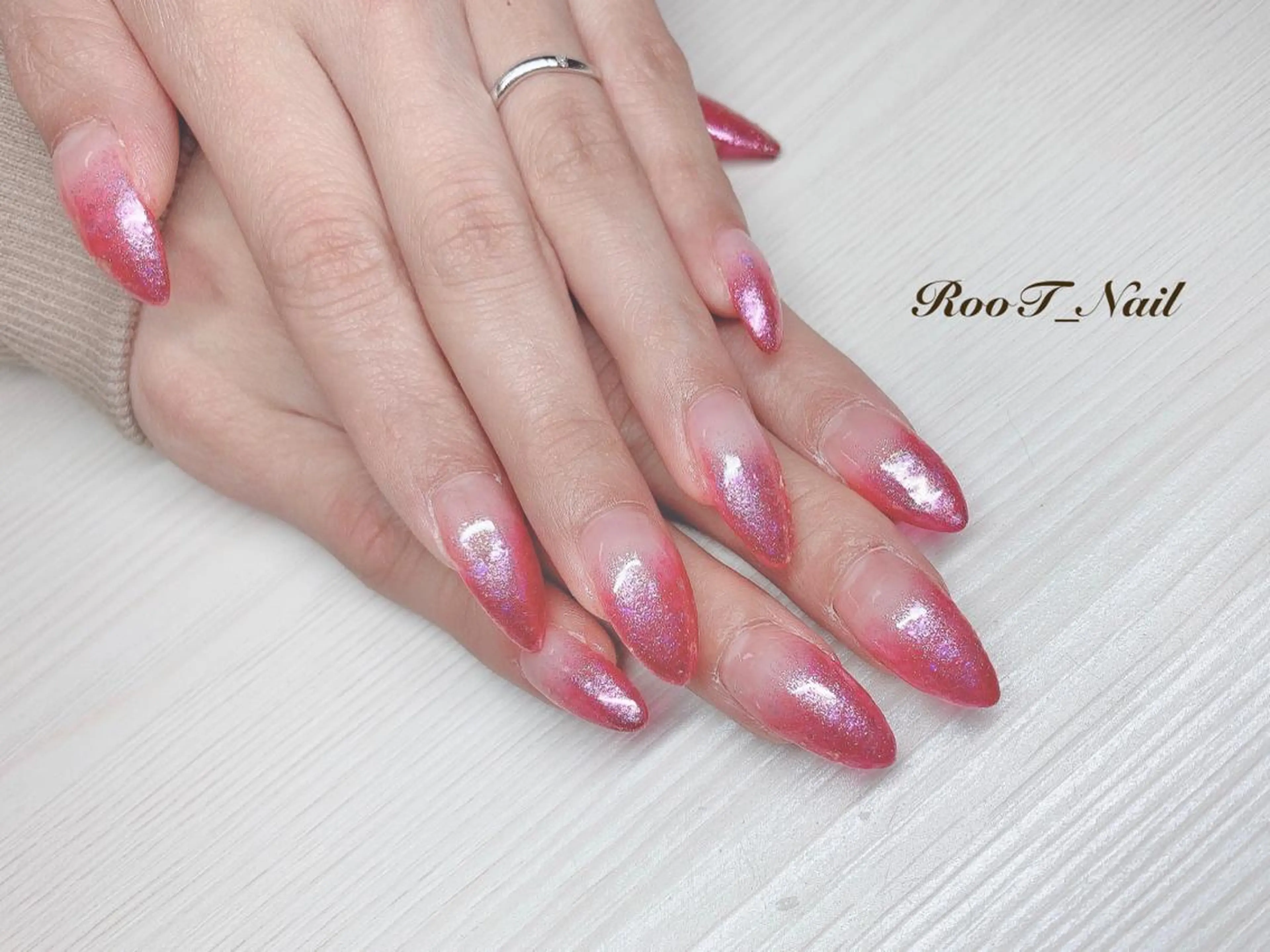 メンズ ネイル オーロラネイル グラデーション ハンドネイル RooT Nailのネイルデザイン