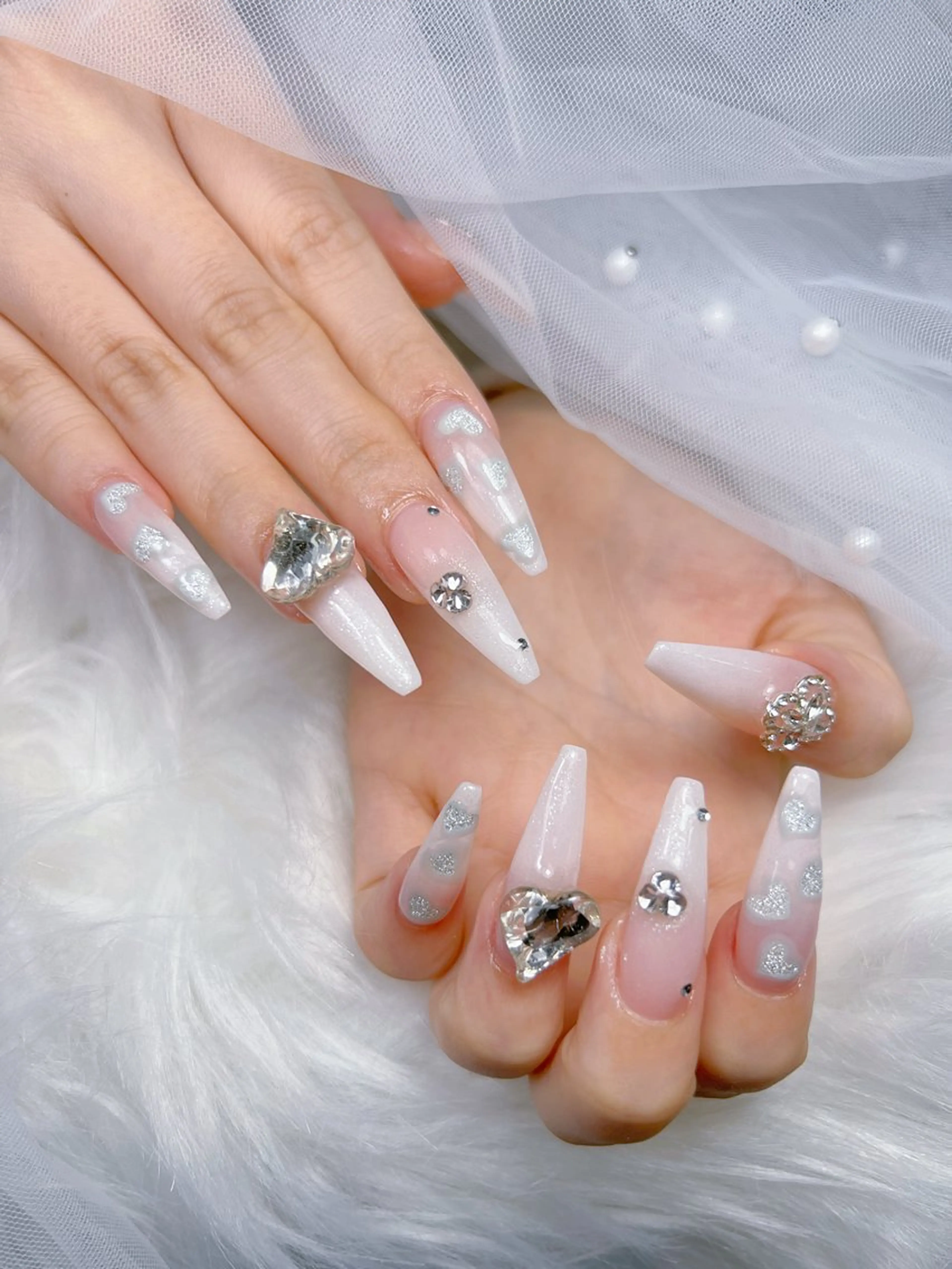 ネイル アートネイル オーロラネイル チークネイル 長さ出し フットネイル Miya_nail所属・Miya _nailのネイルデザイン