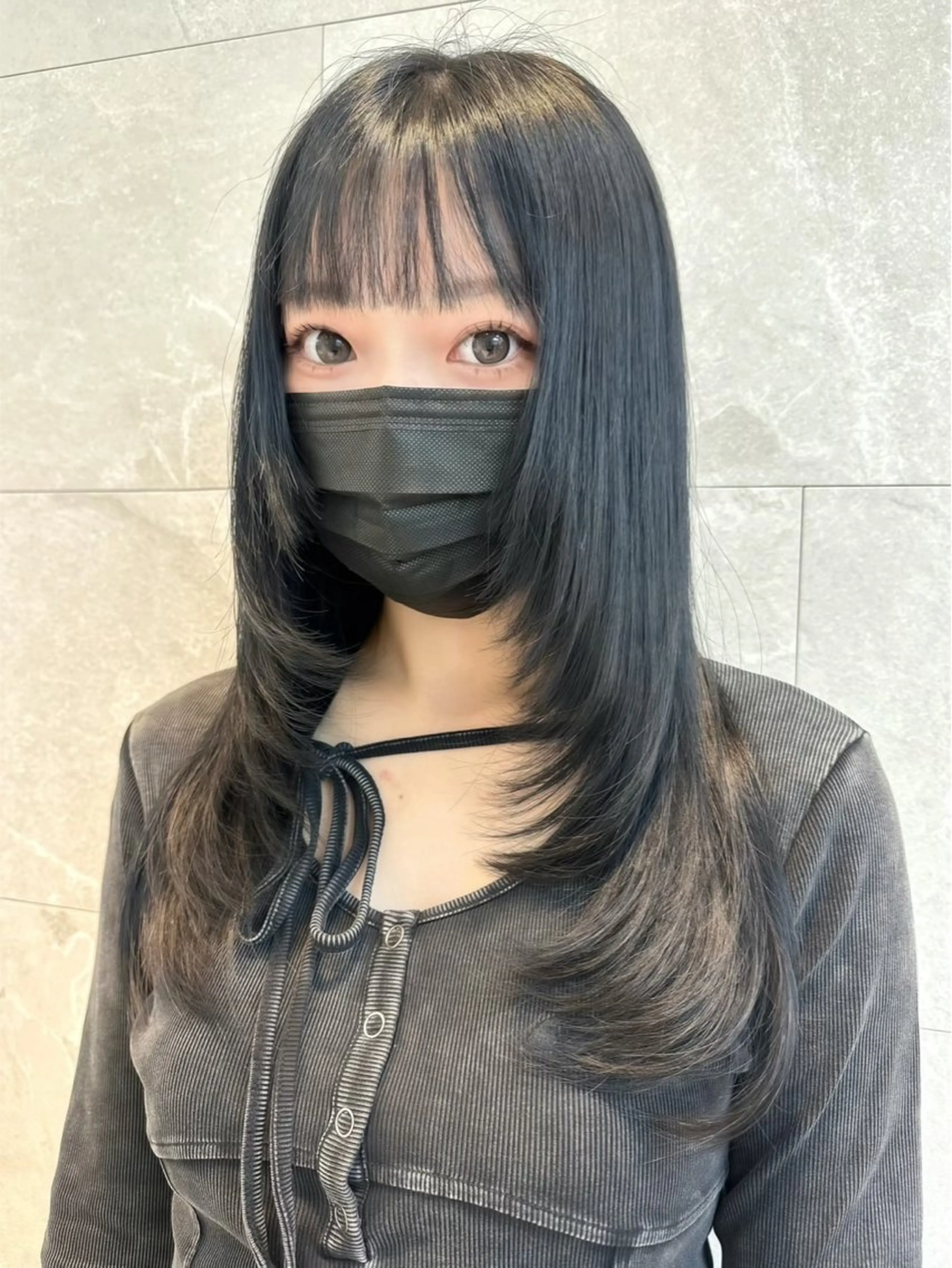 セミロング アッシュ アッシュグレー レイヤーカット 🫧みひろ🫧カット カラーモデル募集のヘアスタイル