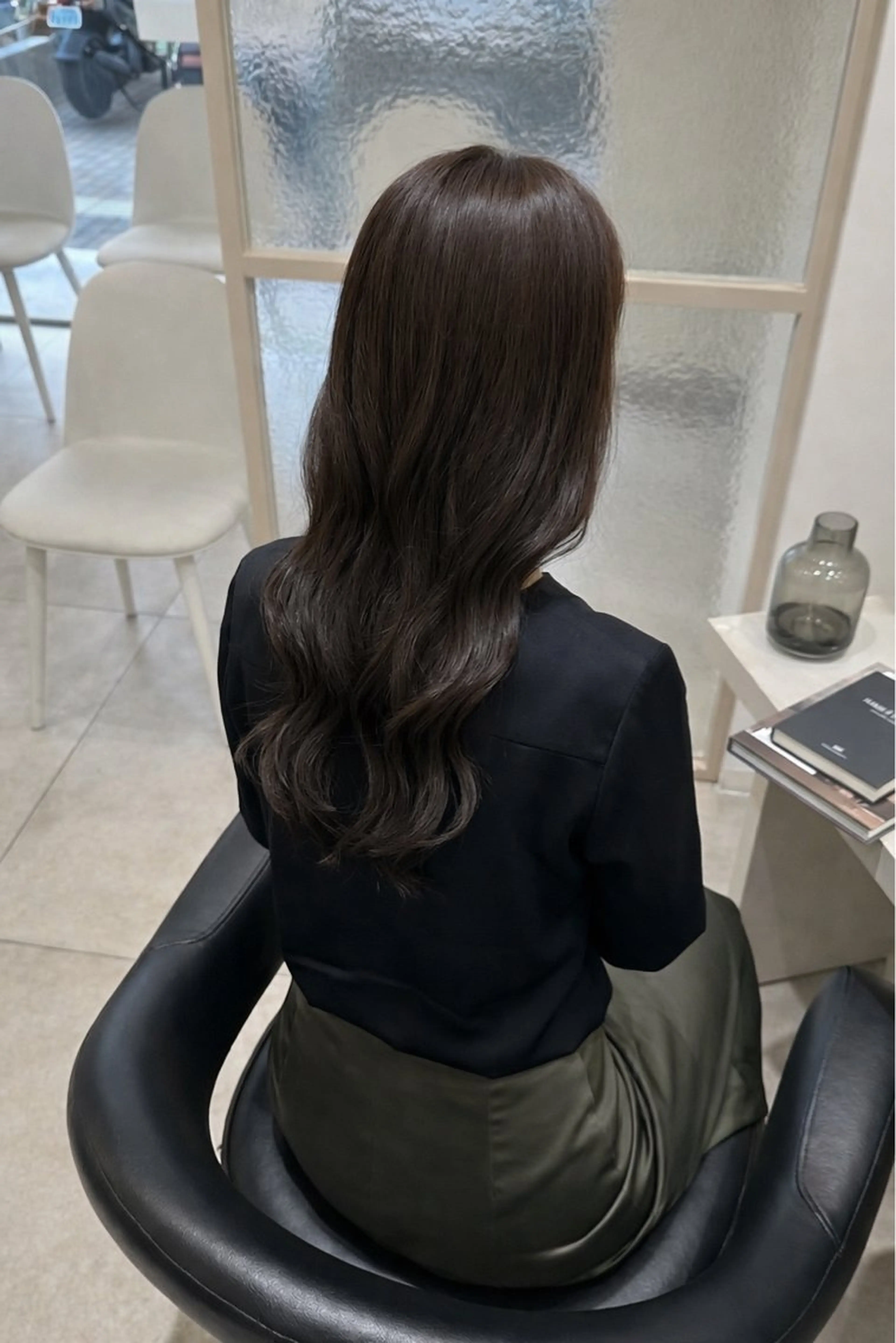 セミロング 森下 萌果のヘアスタイル