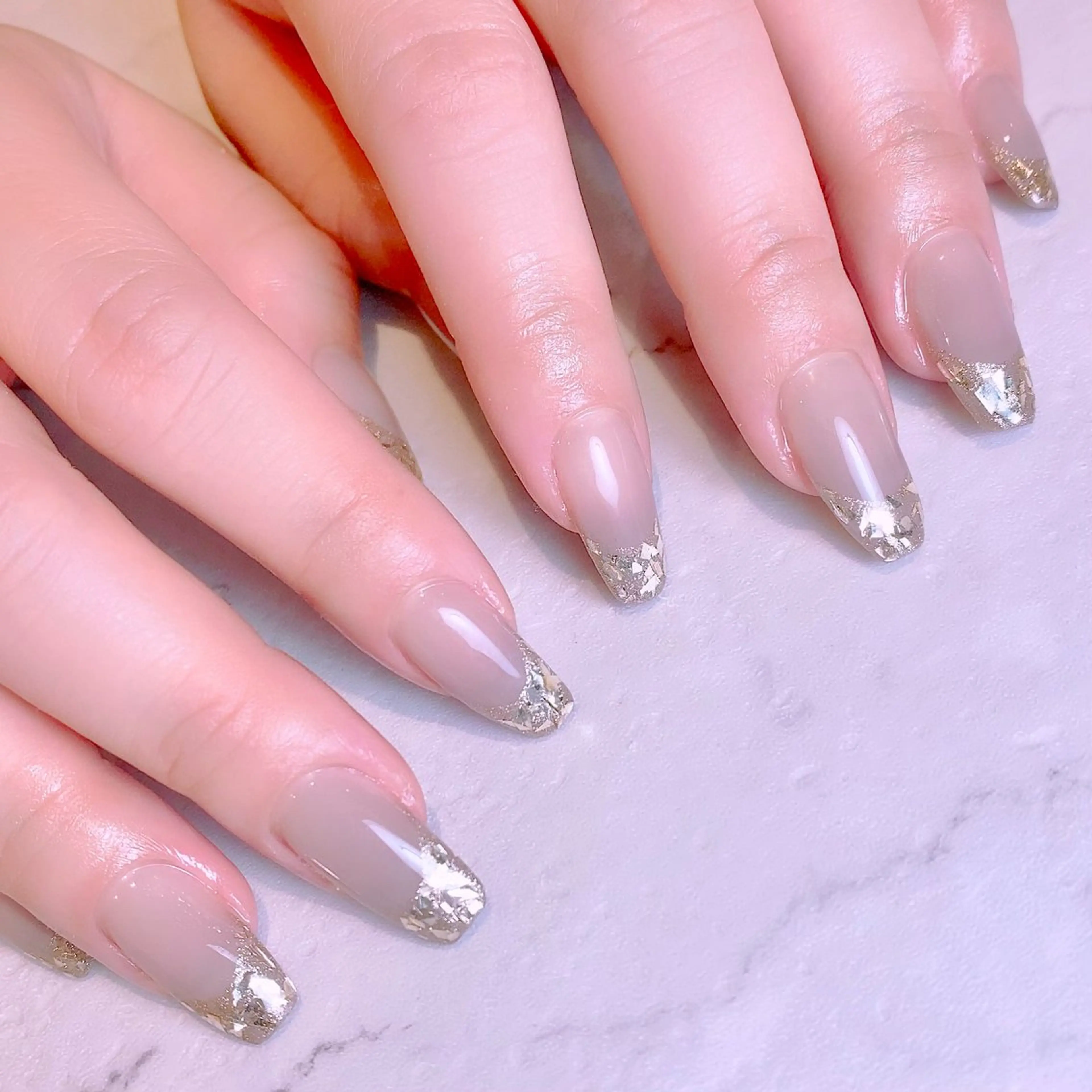 ネイル フレンチネイル ガラスフレンチ プライベートサロン Rのネイルデザイン