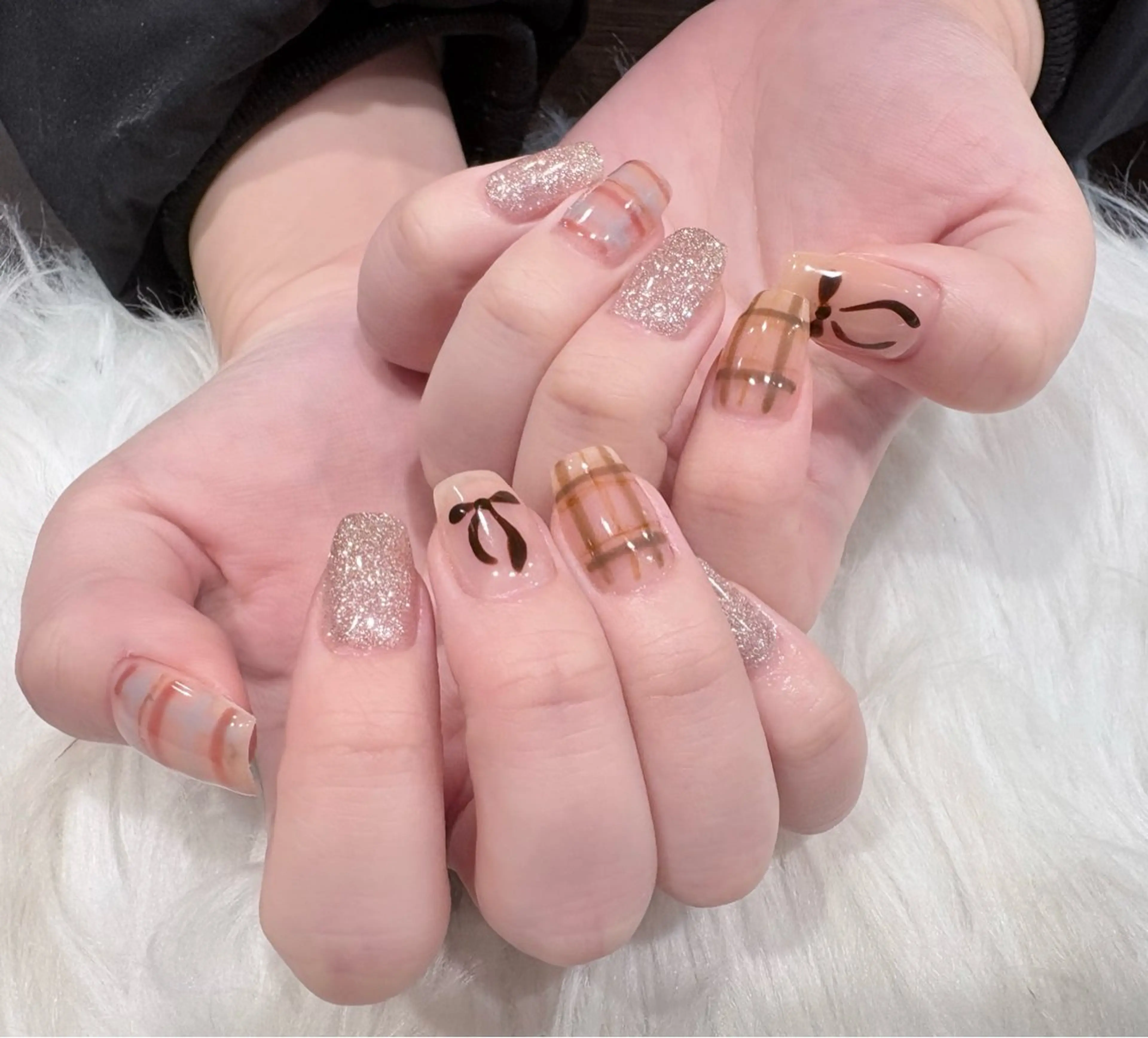ネイル ハンドネイル Nobody_ Minのネイルデザイン