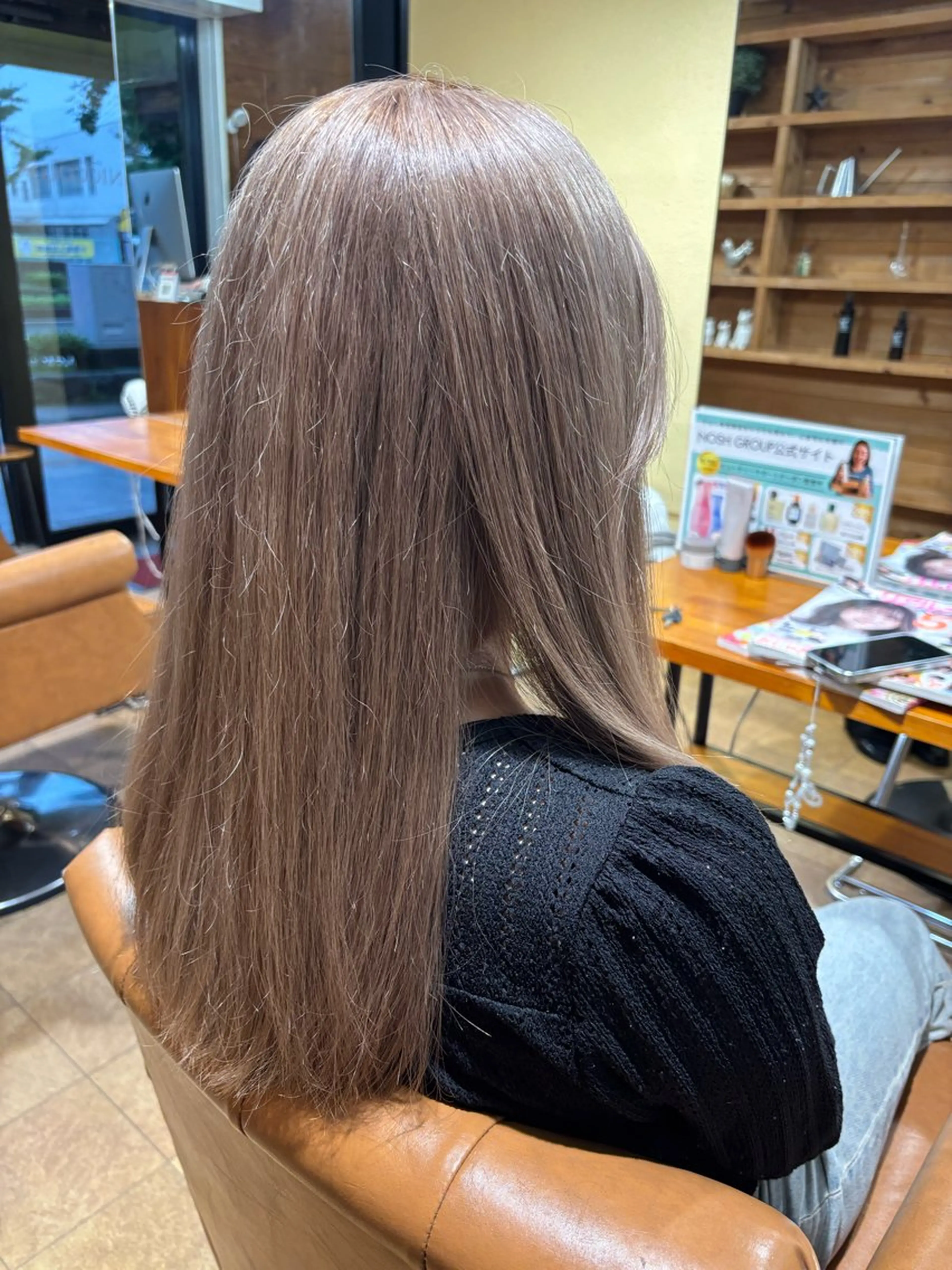 セミロング カラー ベージュカラー ブリーチ ホワイトベージュ KOUKI メンズカットのヘアスタイル