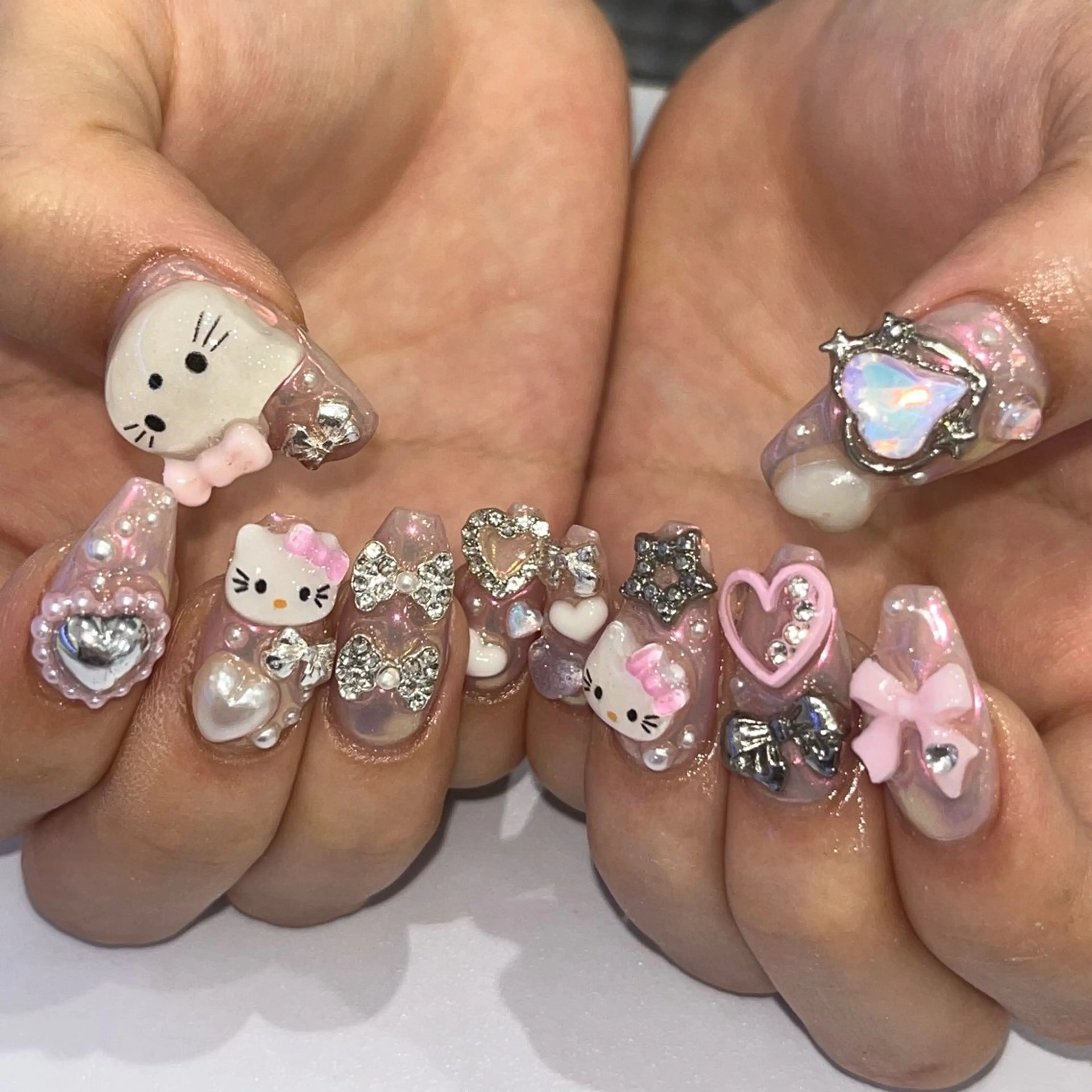 ネイル 持ち込み VENUSBELT Miiのネイルデザイン