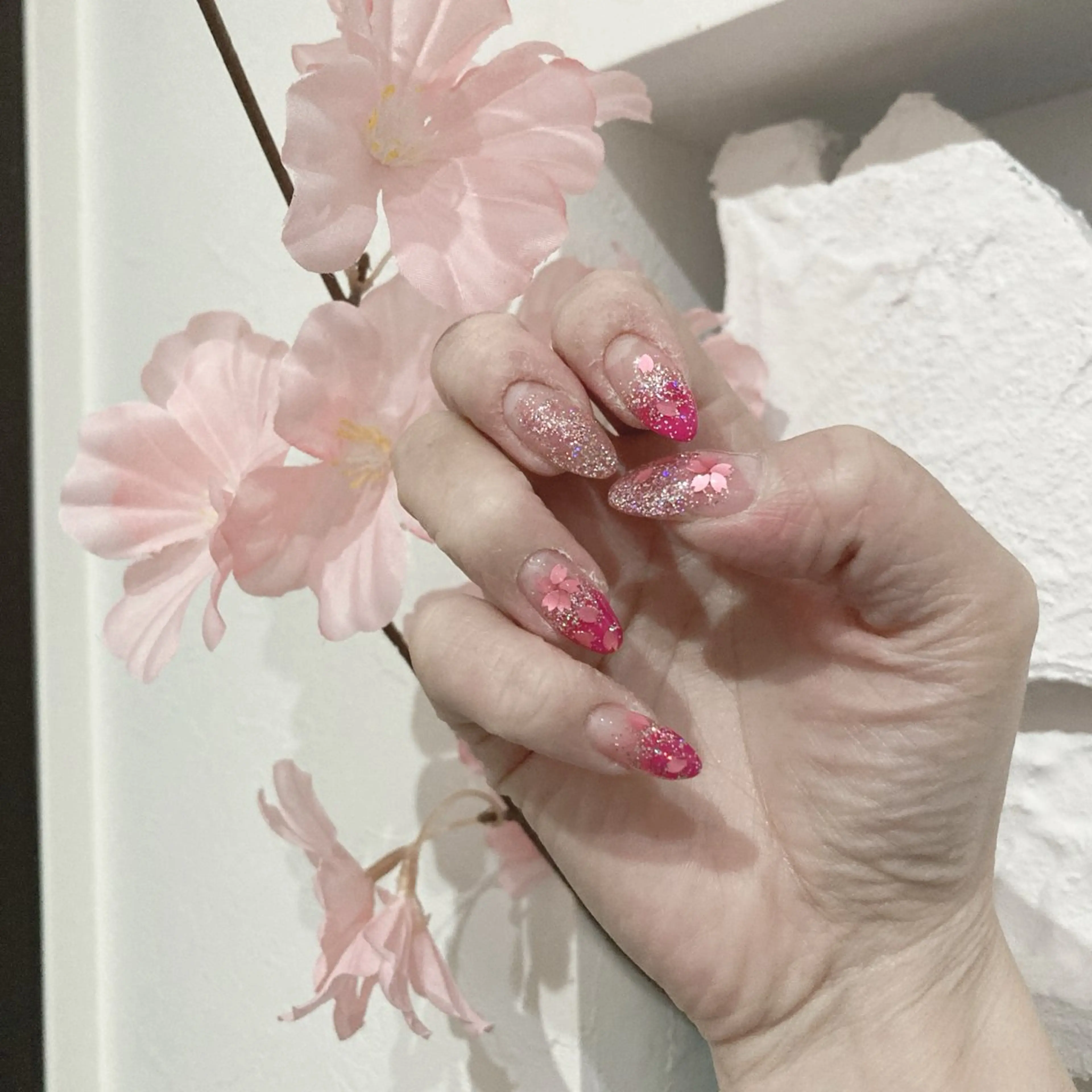 ネイル RE'COMPENSE所属・れこん ぱんすのネイルデザイン