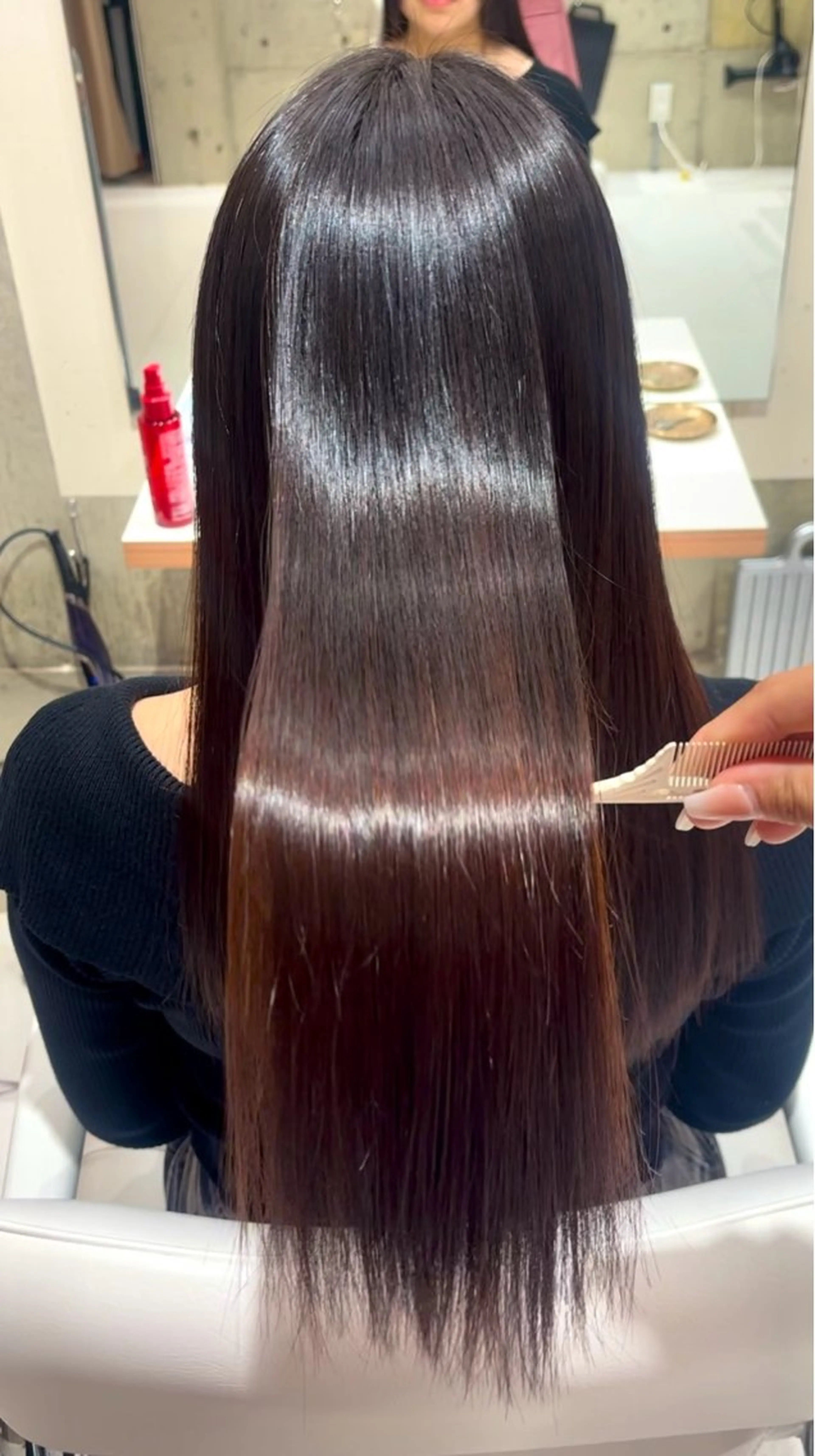 ミディアム 透明感／髪質改善 ／ NUJAR／りかのヘアスタイル