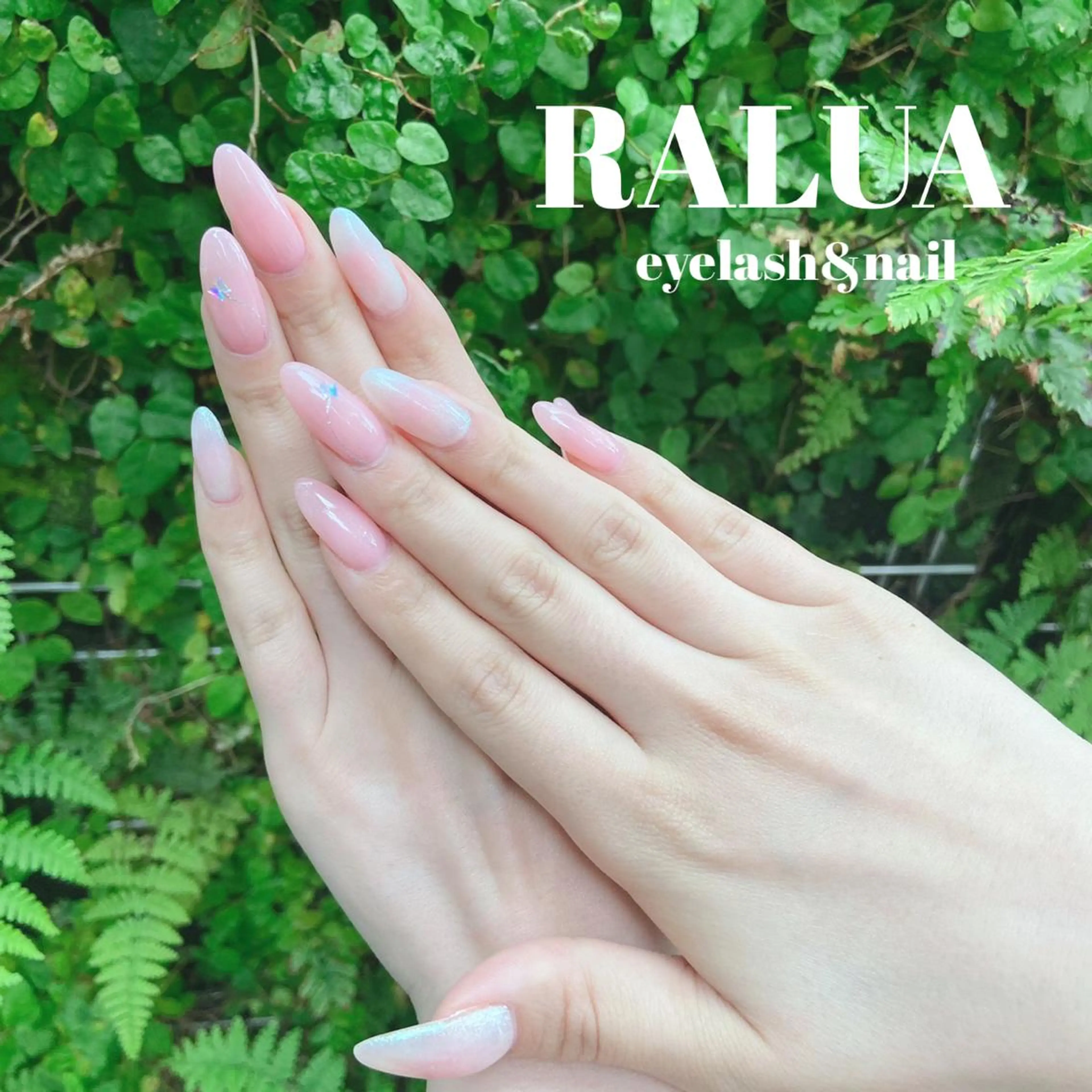 ネイル RALUA shiori🐰のネイルデザイン