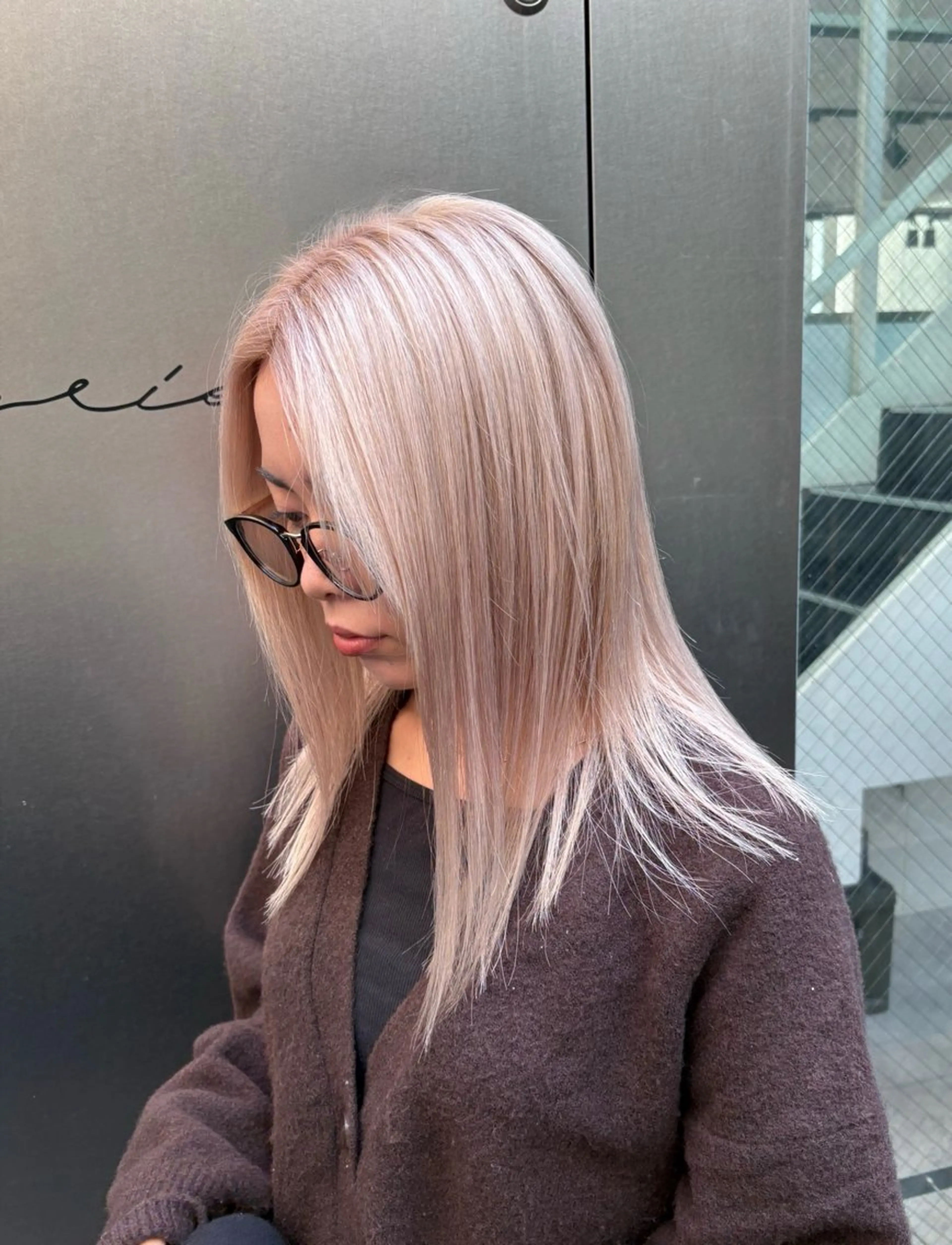 ミディアム カラー ヘアカラー オノ テンタのヘアスタイル