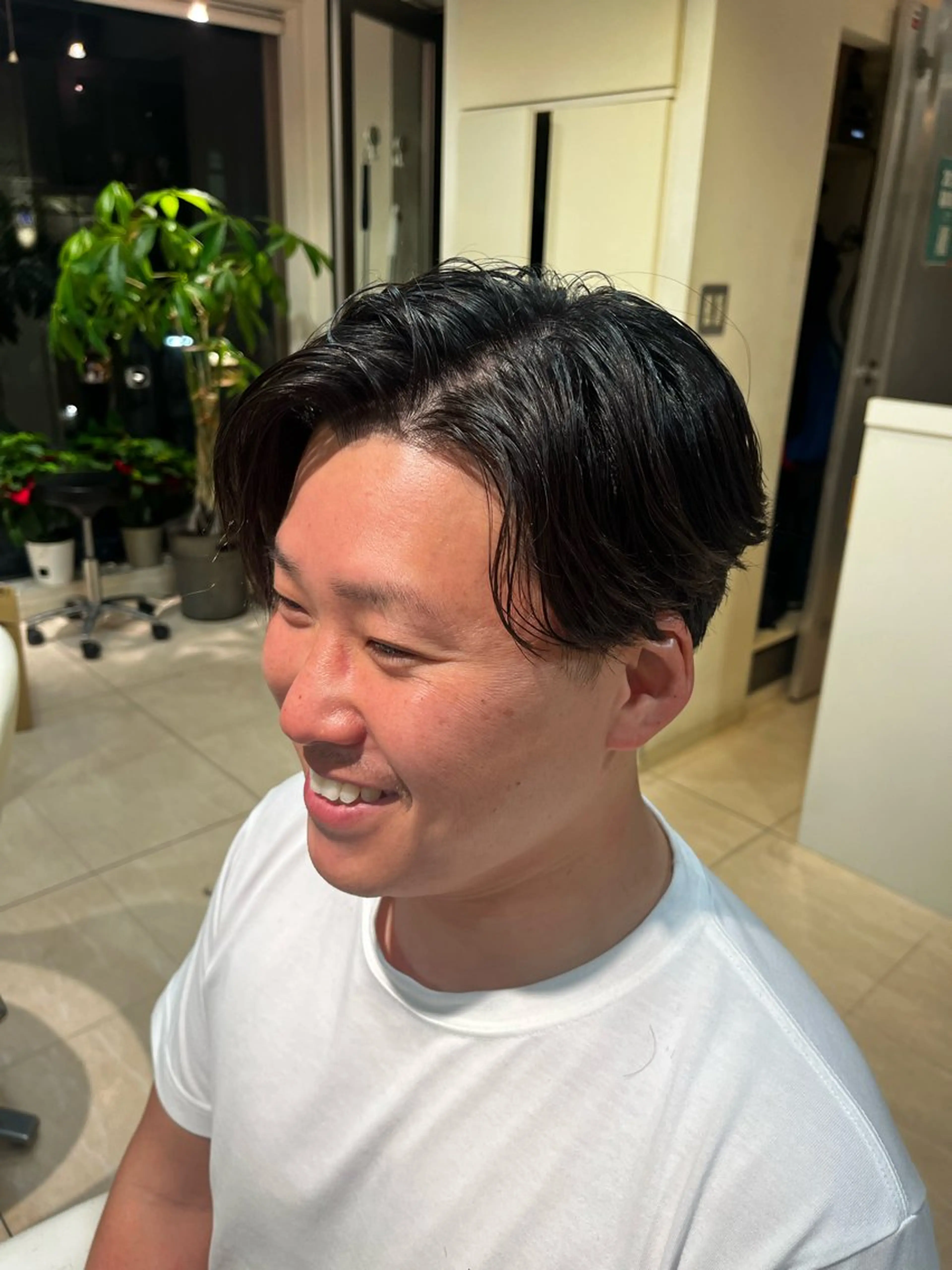 ショート メンズ センターパート ️ちば🩵JILLE 恵比寿 透明感カラーのヘアスタイル