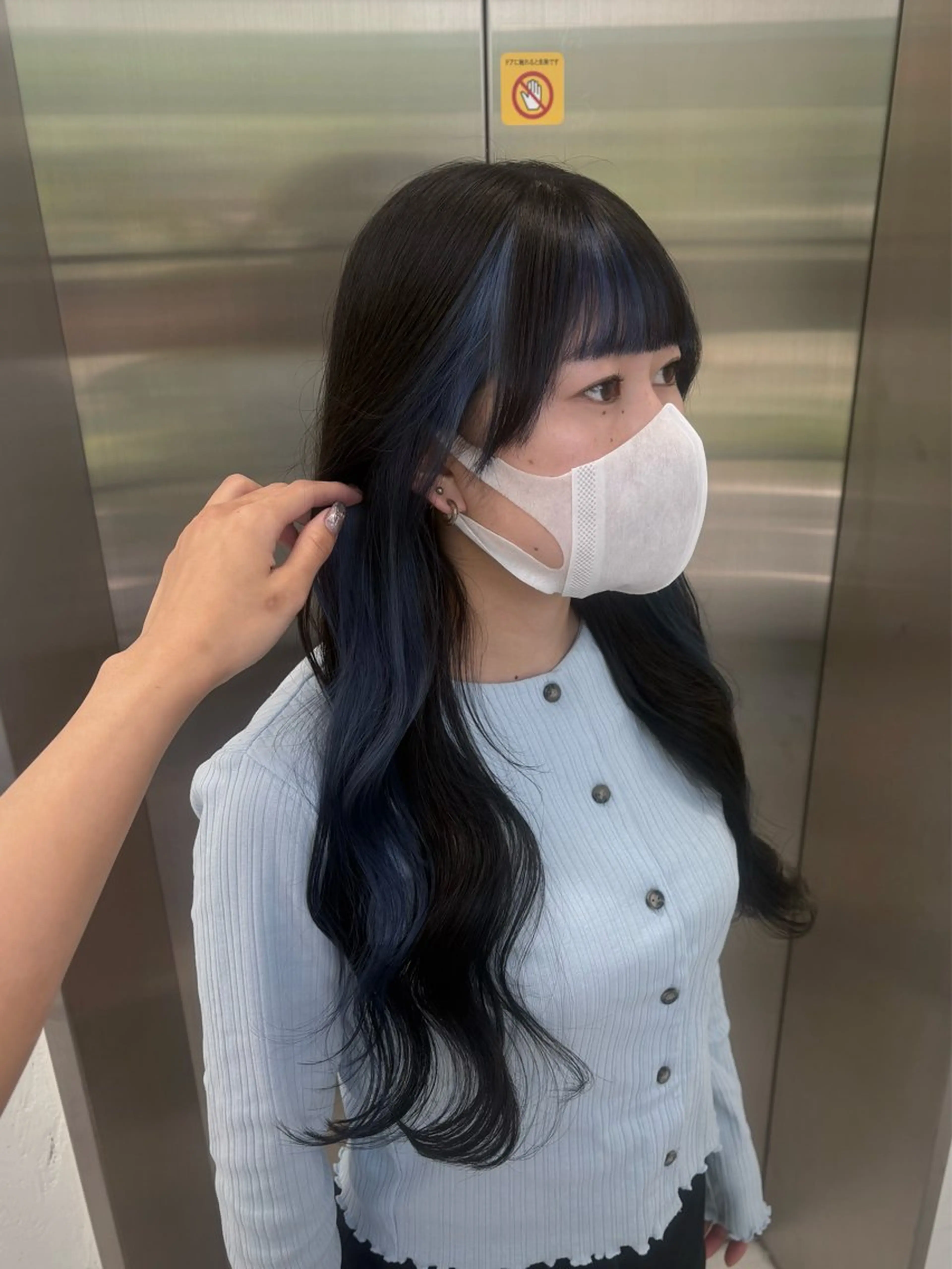 ロング カラー 黒髪 ブルーカラー ブルーブラック カット ヘアカラー 🌟ゆりあ🌟 JILLSTUDIOのヘアスタイル