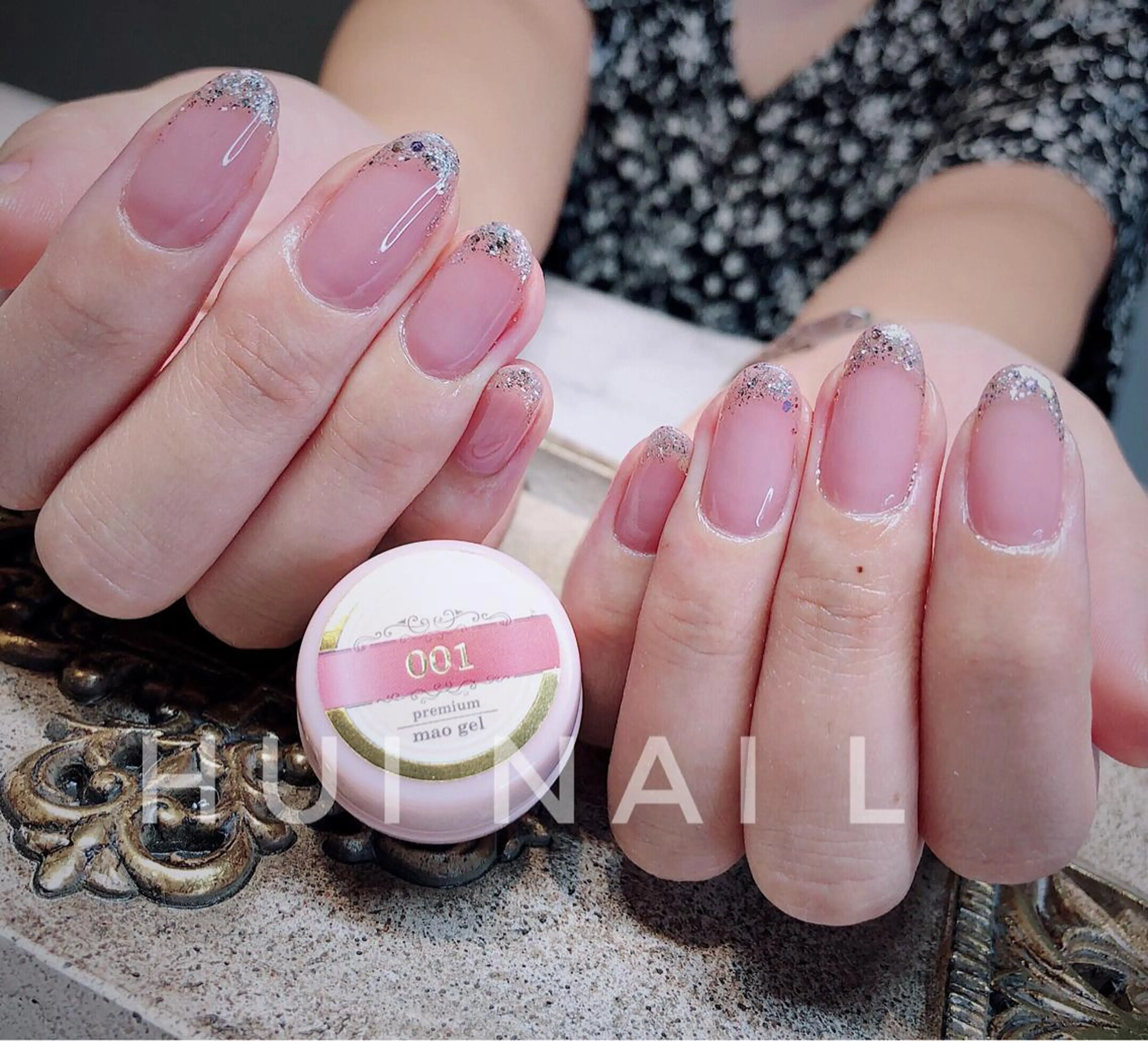 ミディアム ハンドネイル めぐみのネイルサロン スタッフ練習のネイルデザイン