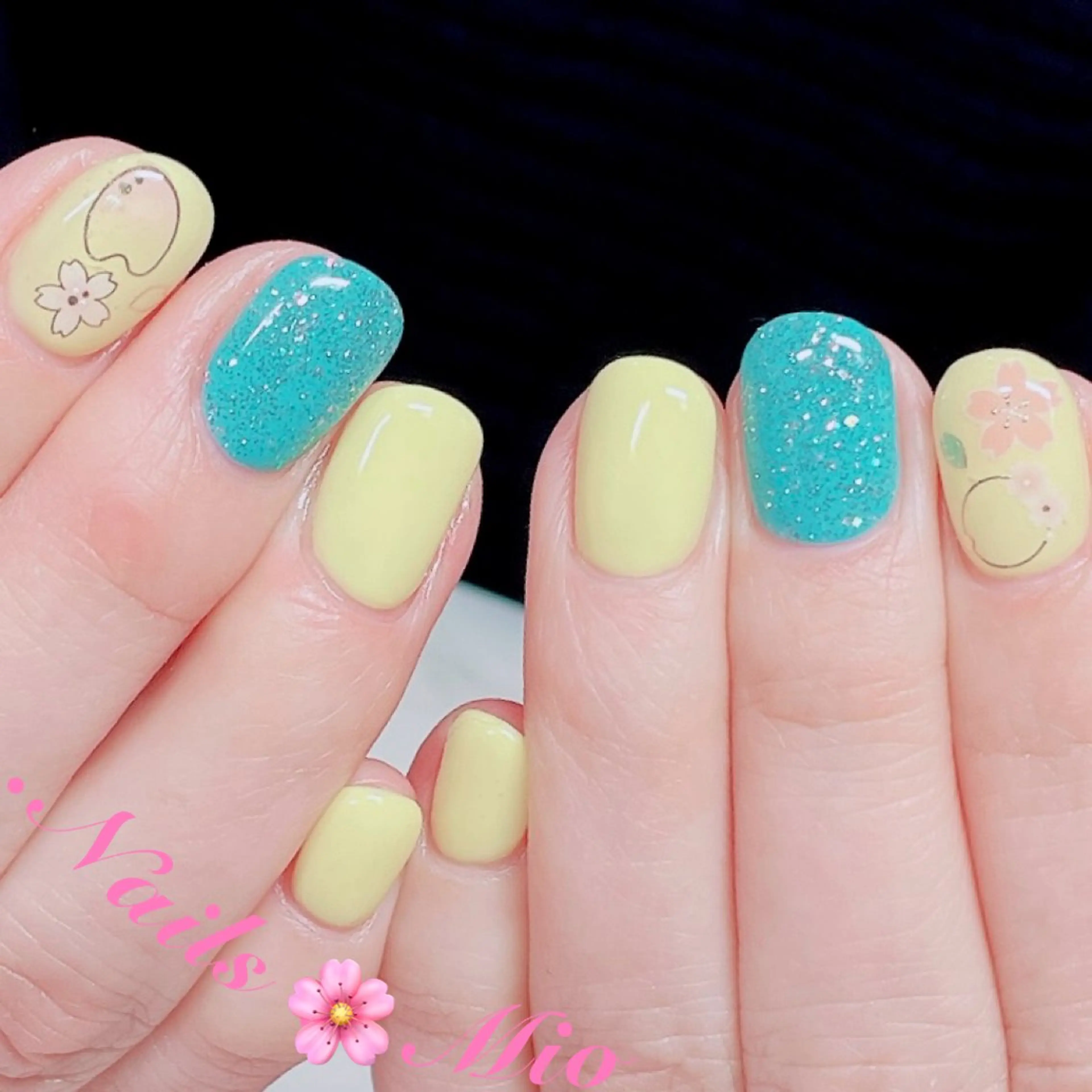 ネイル アートネイル 桜ネイル ジェルネイル ワンカラーネイル 赤色 .Nails Mio 赤羽西ネイルサロンのネイルデザイン