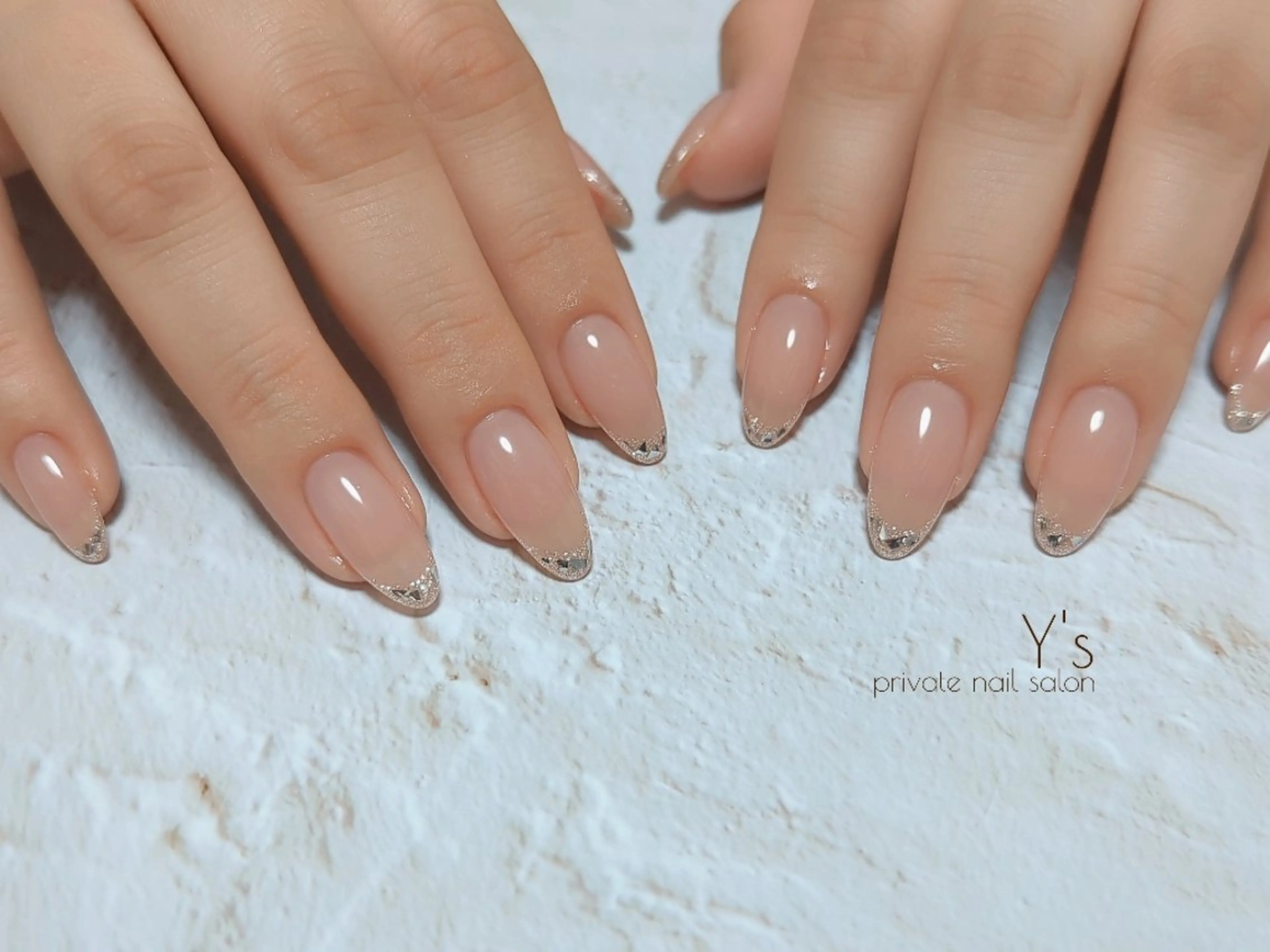 ネイル ハンドネイル YUMI NAGAI  のネイルデザイン