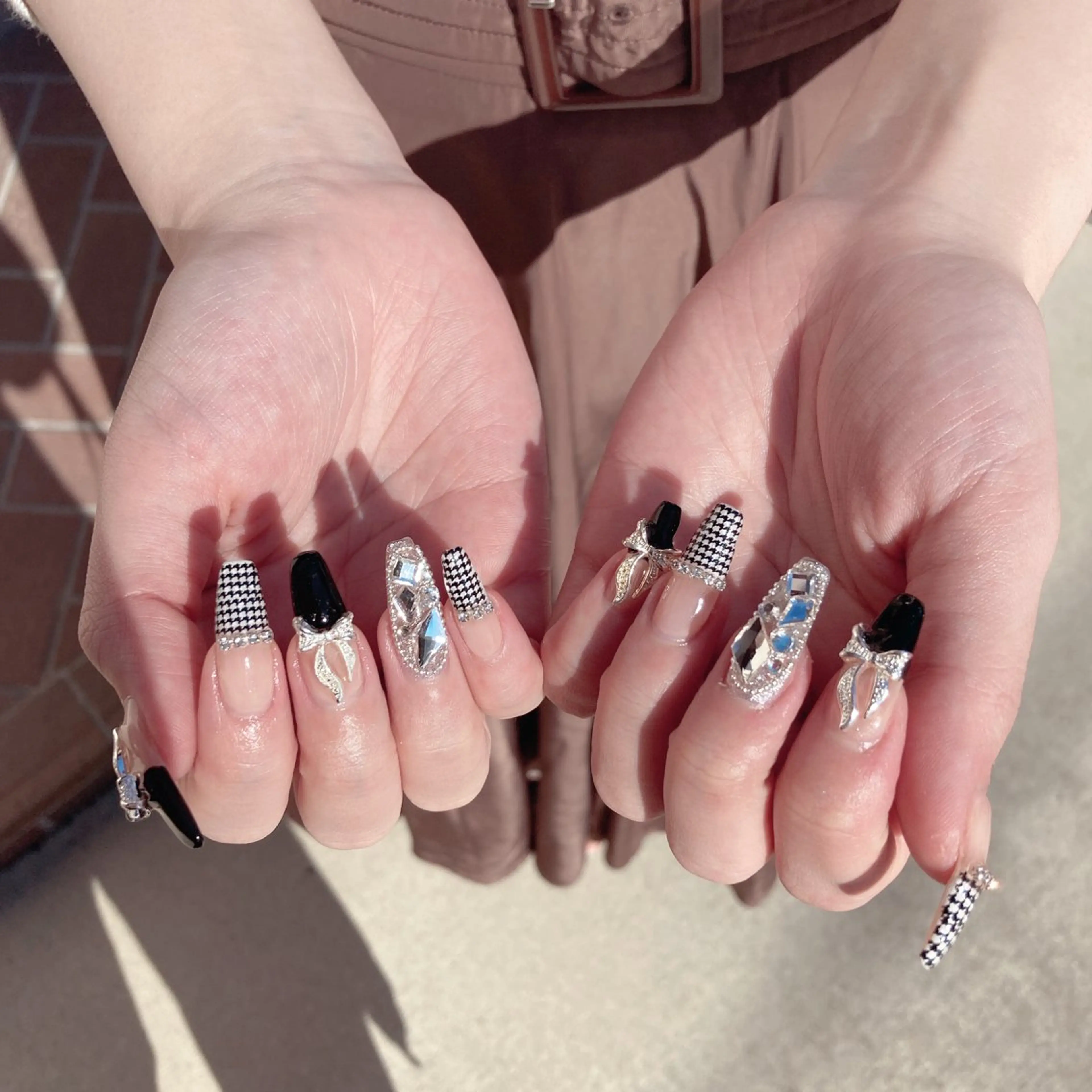 ネイル RE'COMPENSE所属・れこん ぱんすのネイルデザイン