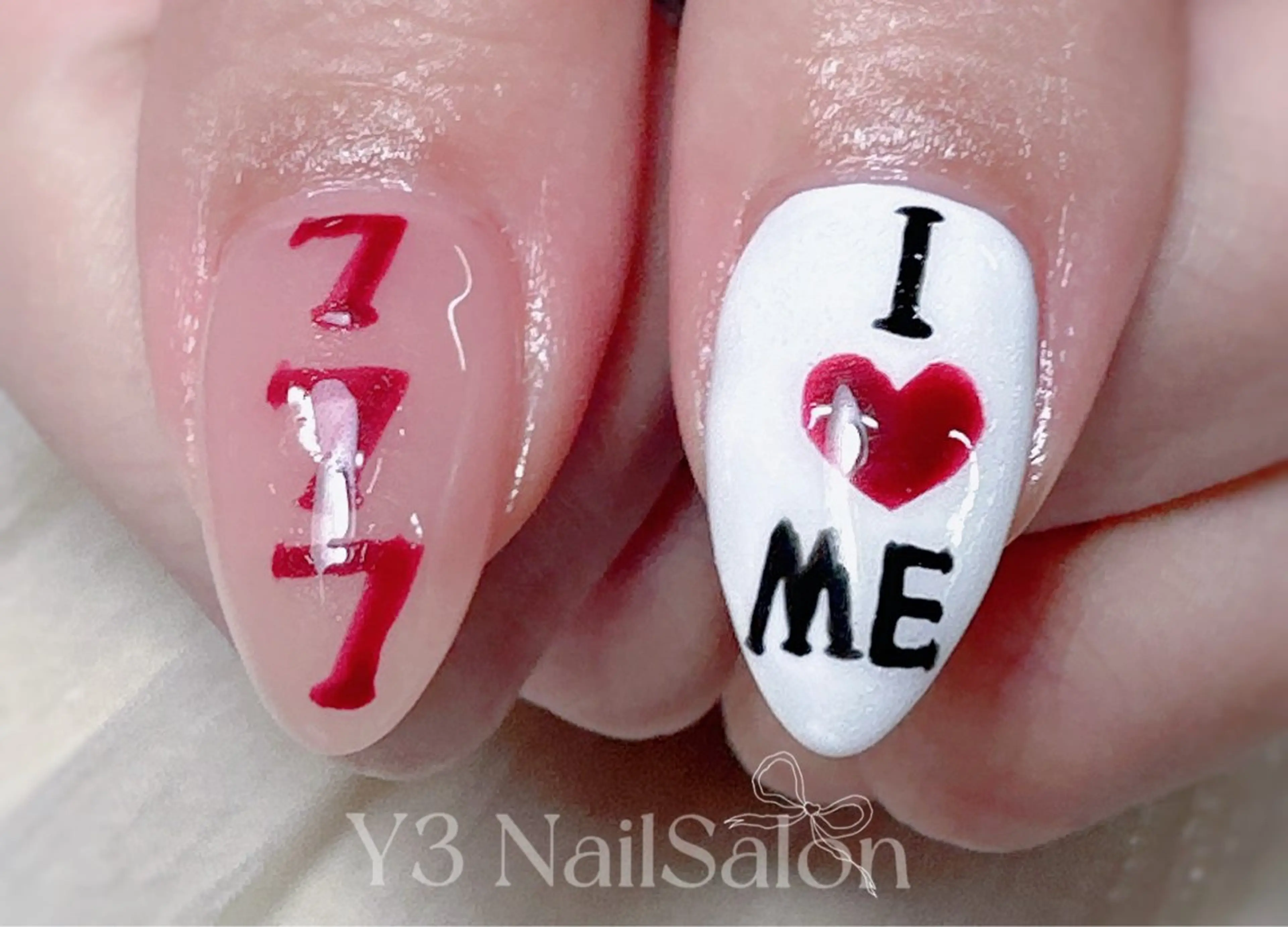 ネイル アートネイル オーロラネイル クリアネイル 長さ出し フレンチネイル ハンドネイル Y3 Nail Salon所属・Y3 NailSalonのネイルデザイン