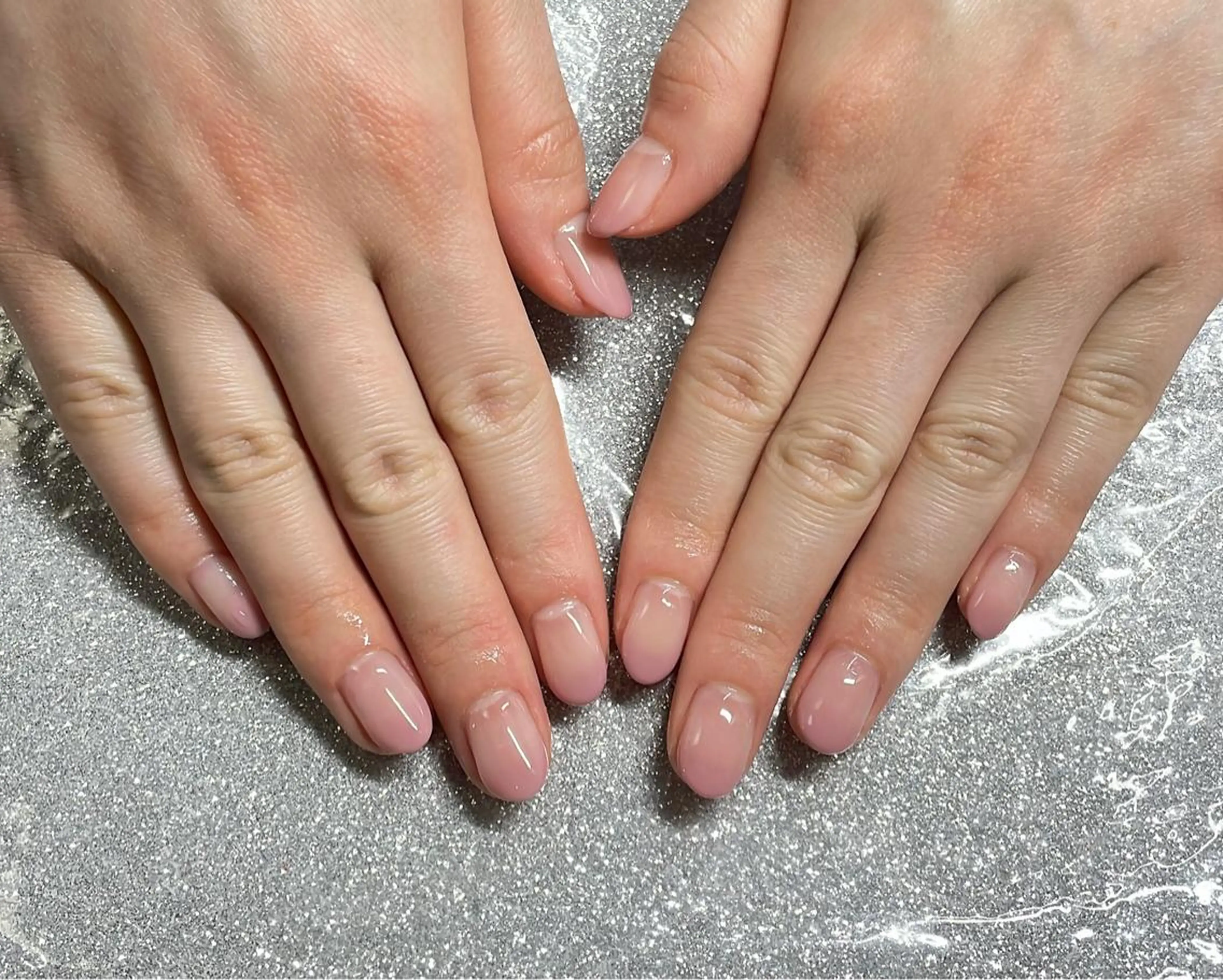 ネイル VIERU 🌈🎀💖のネイルデザイン