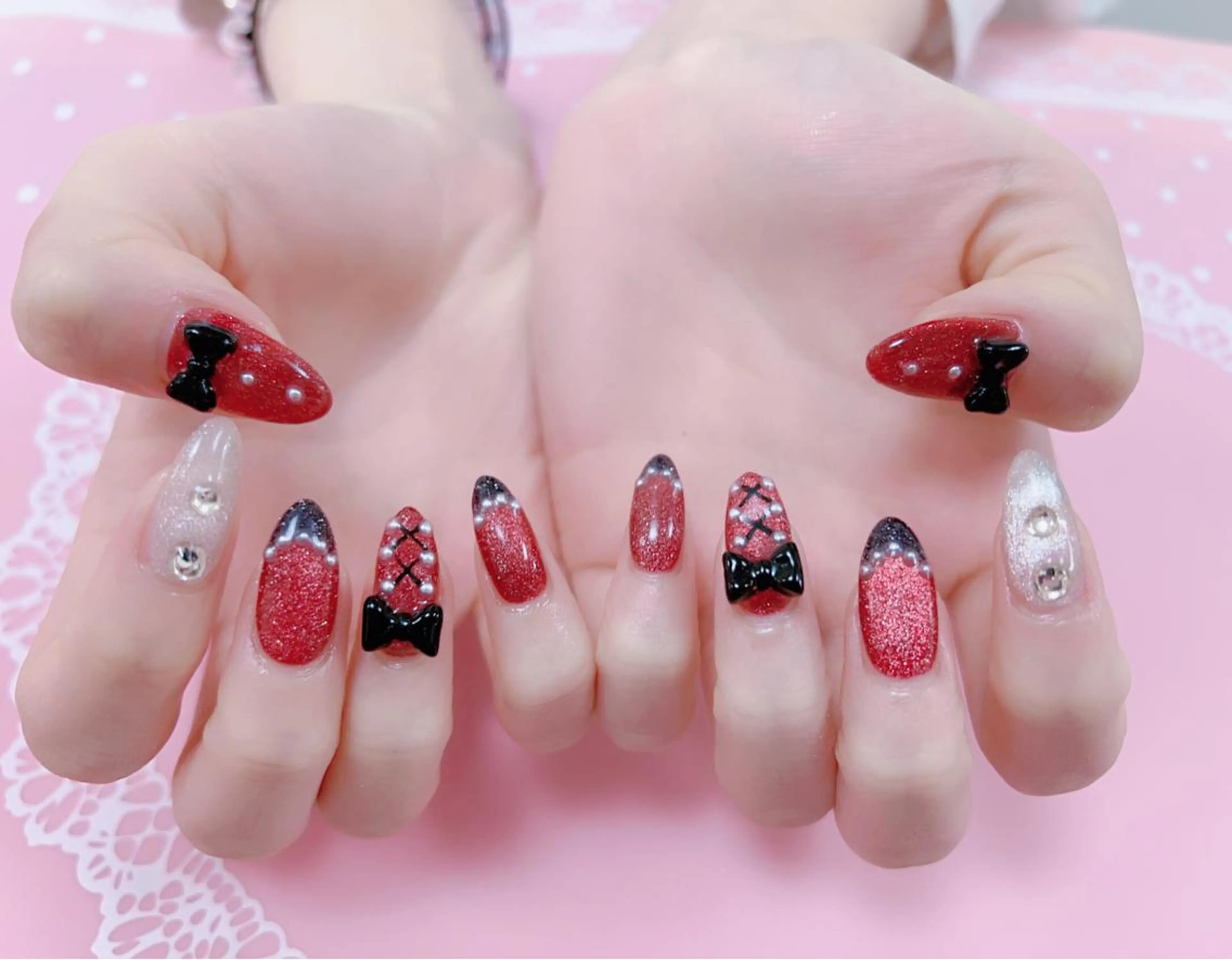 ネイル はぴねす所属・横浜 美夢のネイルデザイン