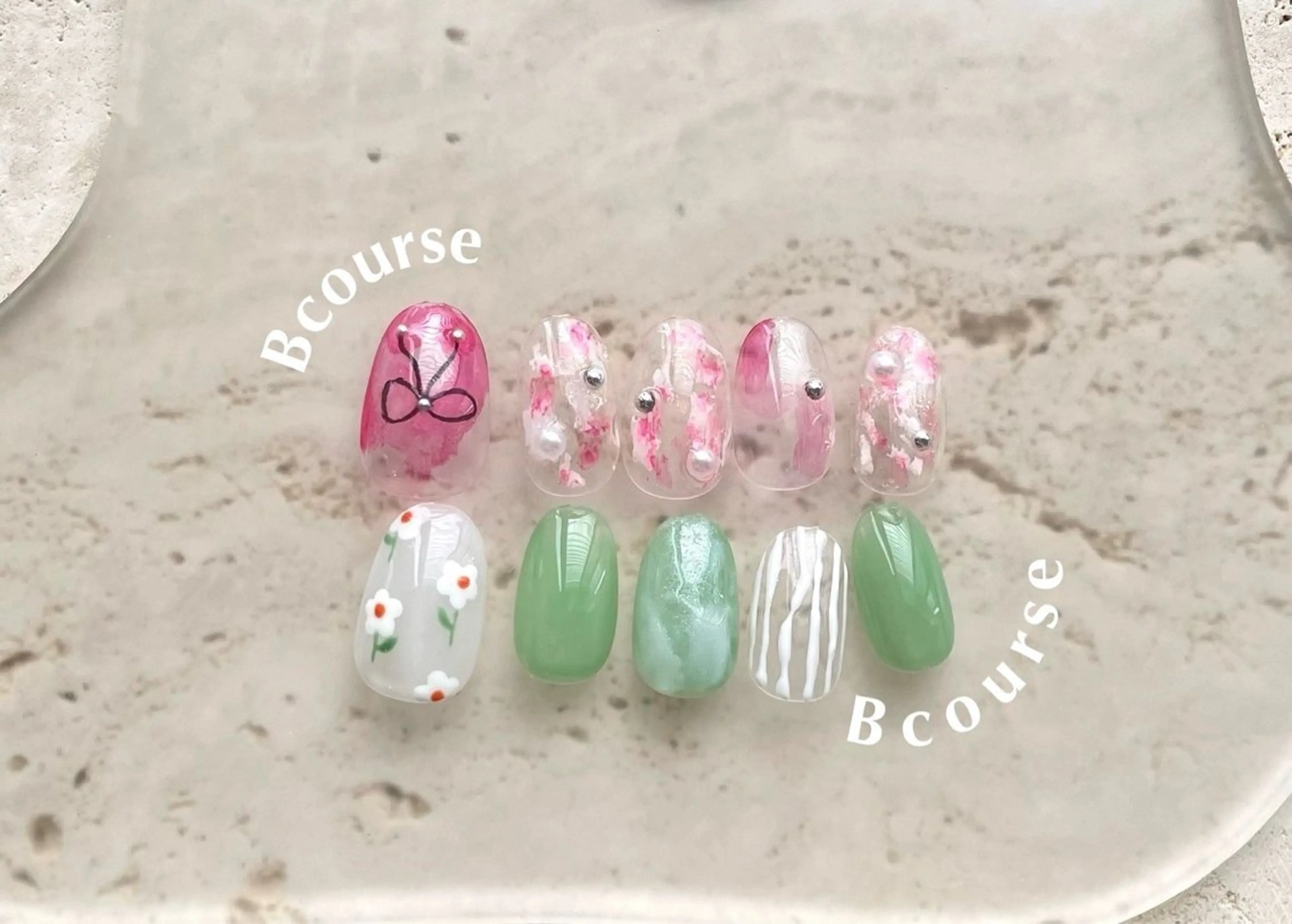 ネイル ハンドネイル 0203ムニムサン 💙Sayakaのネイルデザイン