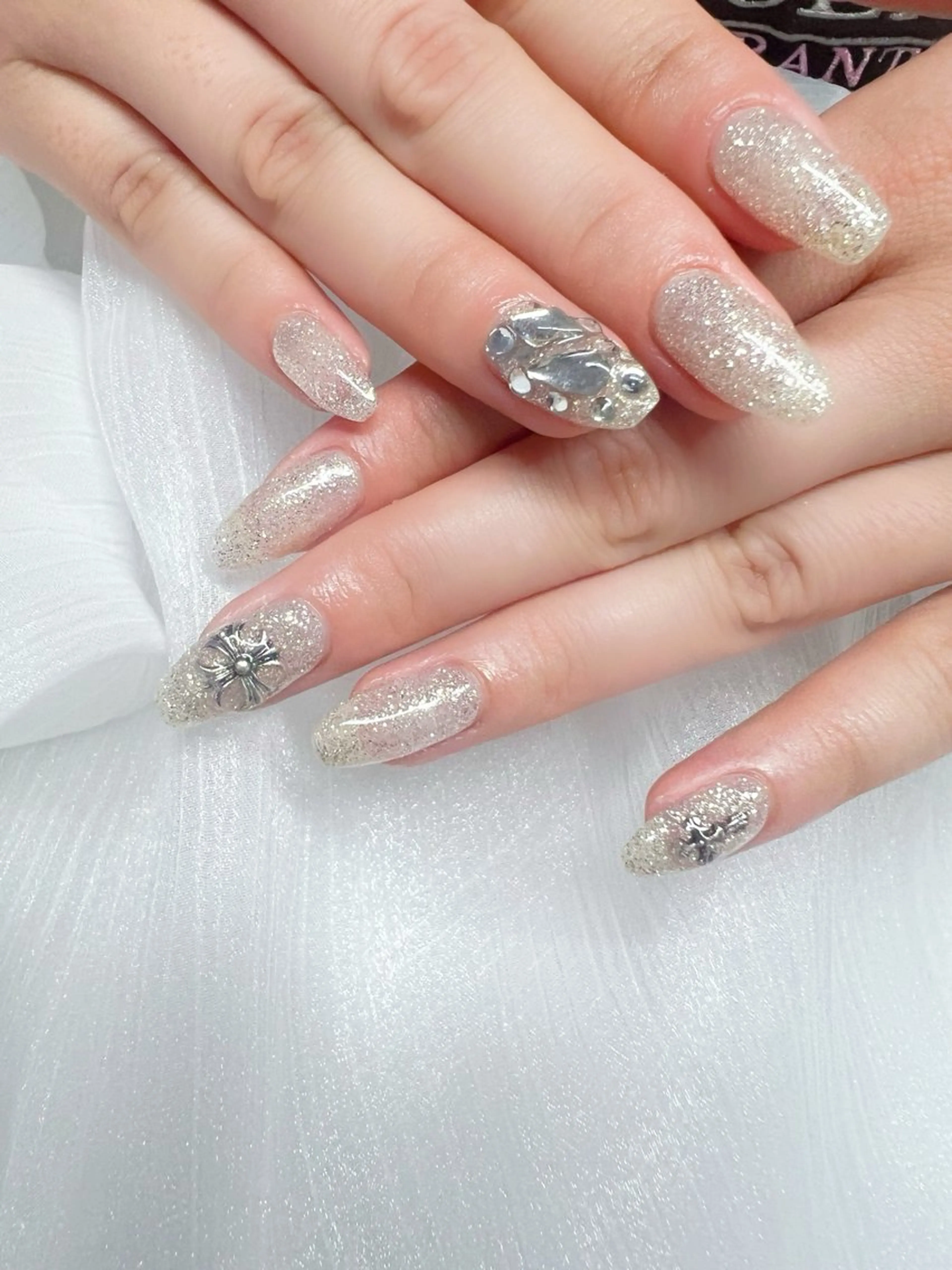 セミロング eclat.nail エクラネイルのネイルデザイン