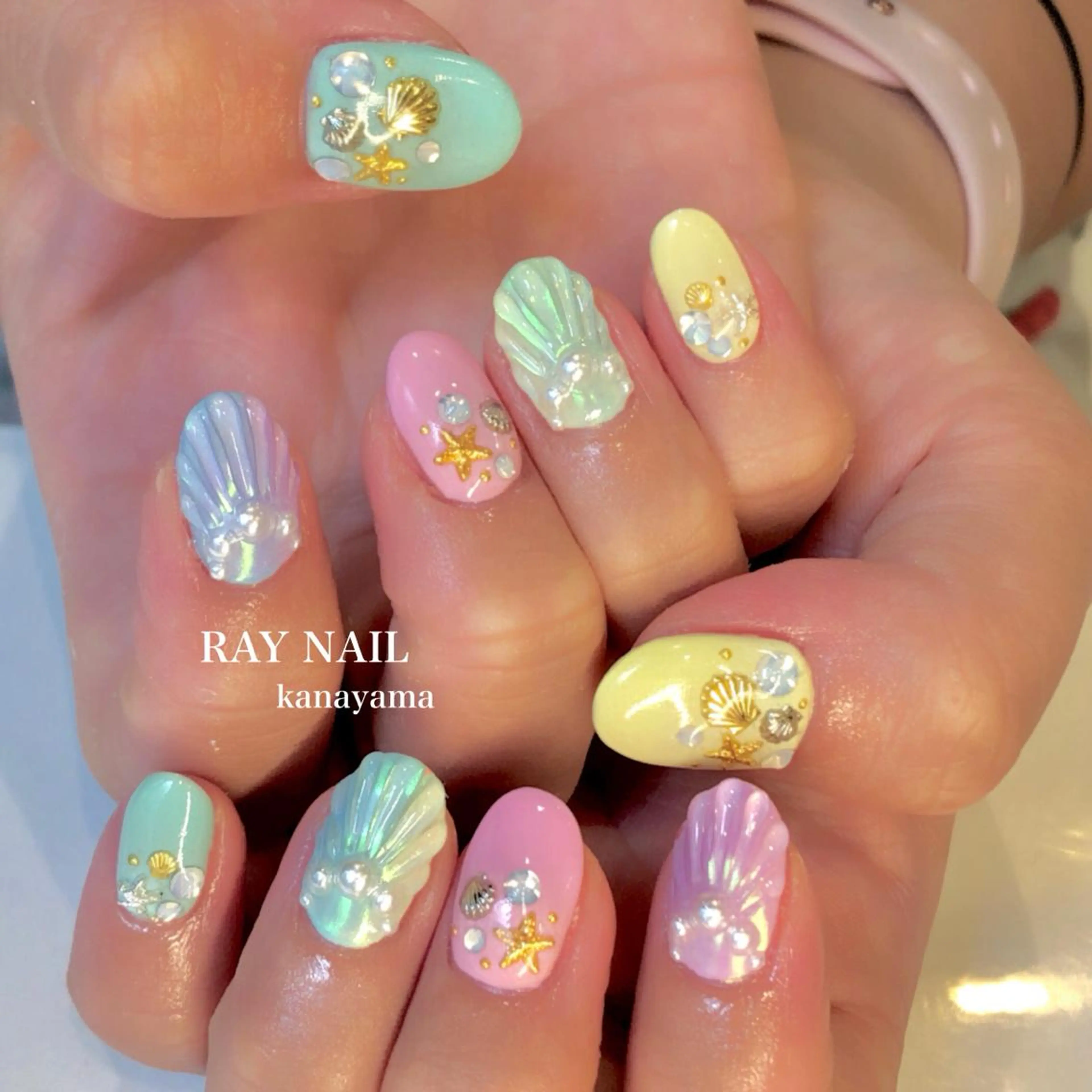 ネイル Arowa 伊田のネイルデザイン