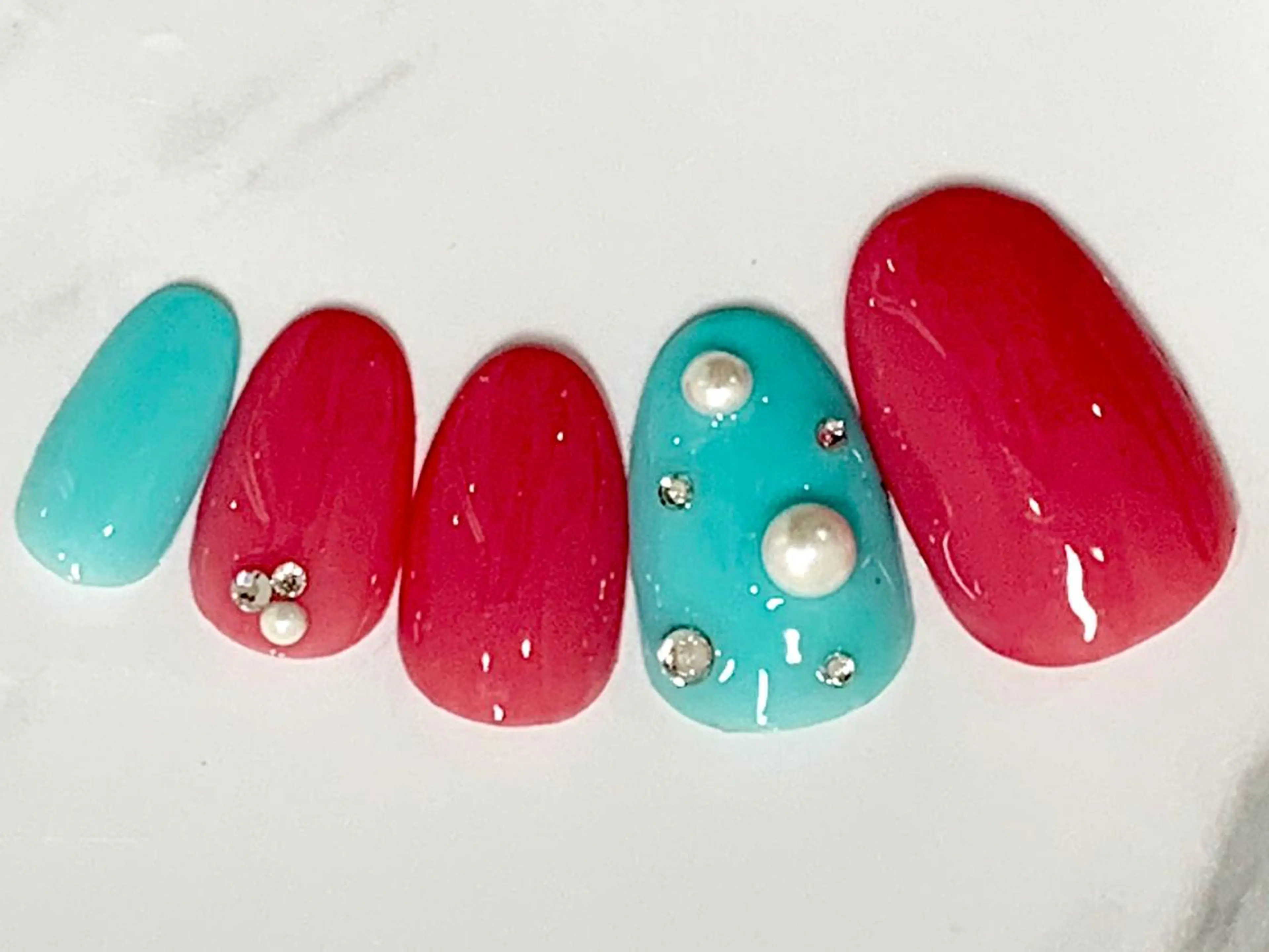 ネイル ネイリスト シンのネイルデザイン