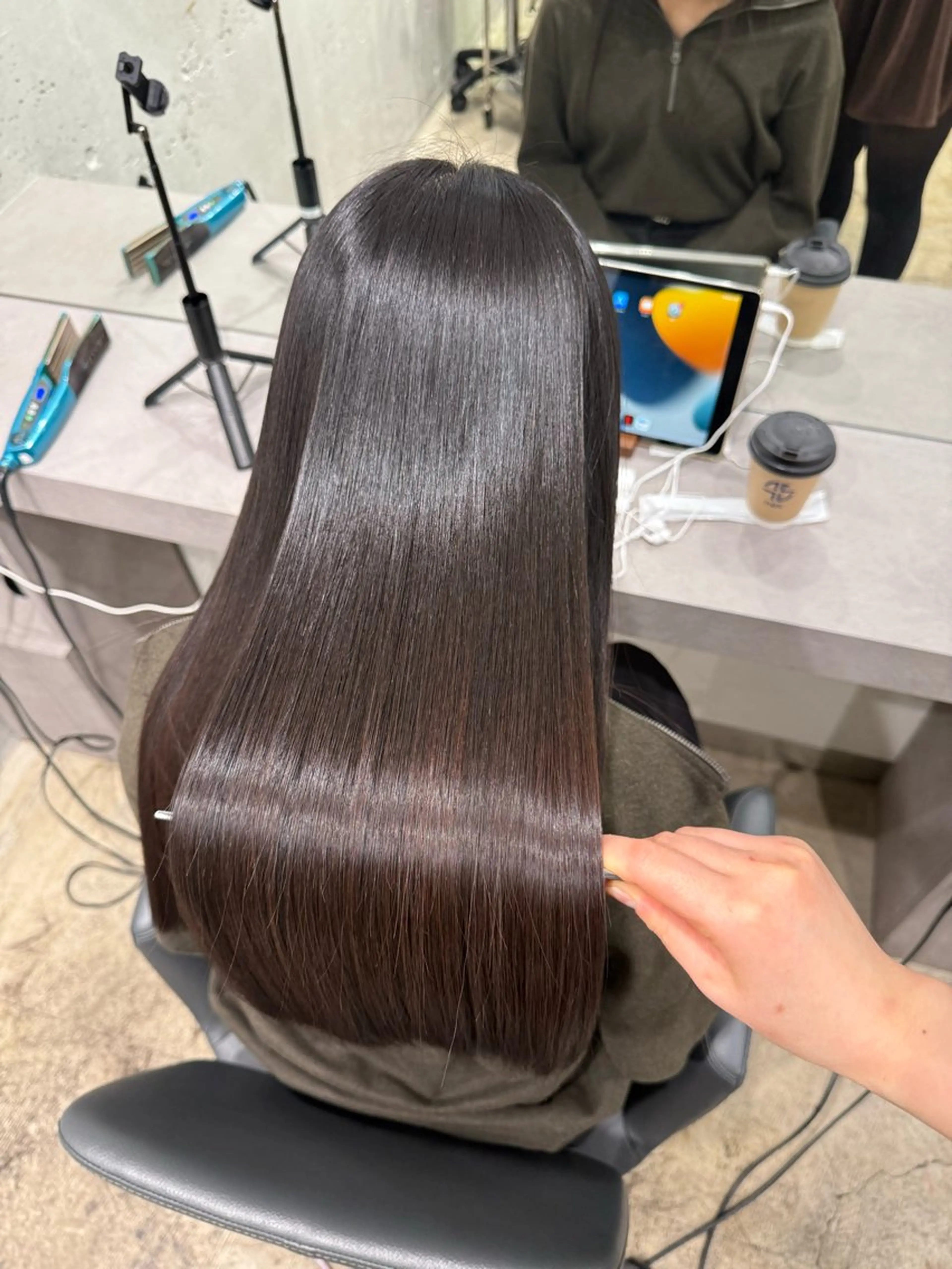 ロング 縮毛矯正 トリートメント 美髪矯正/髪質改善 🫧山﨑　真歩🫧のヘアスタイル