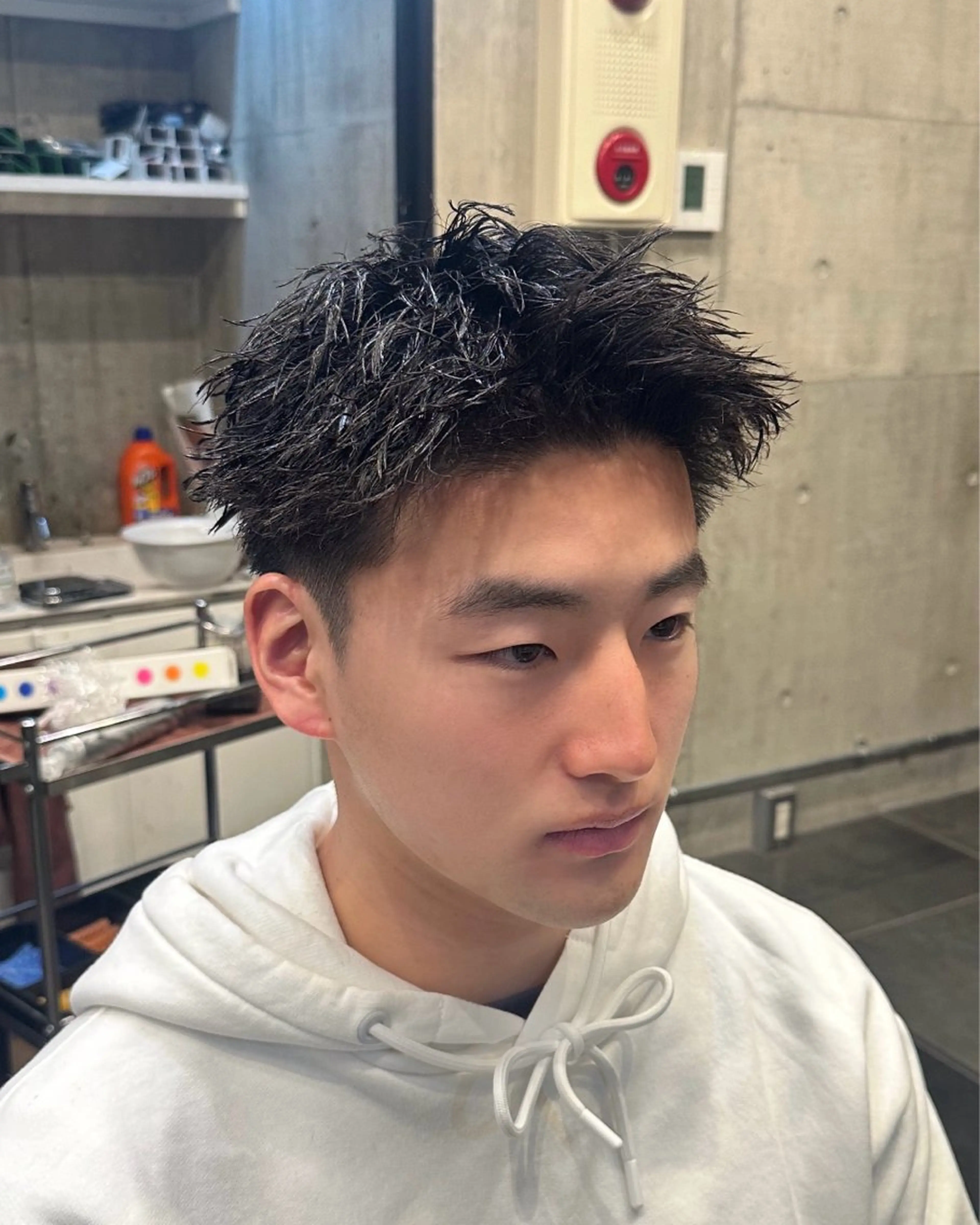 ショート メンズ メンズパーマ スパイキーショート メンズツイストパーマ ショートヘア ツイストパーマ カット パーマ トリートメント ツイスパ/メンズ パーマ/歩夢のヘアスタイル