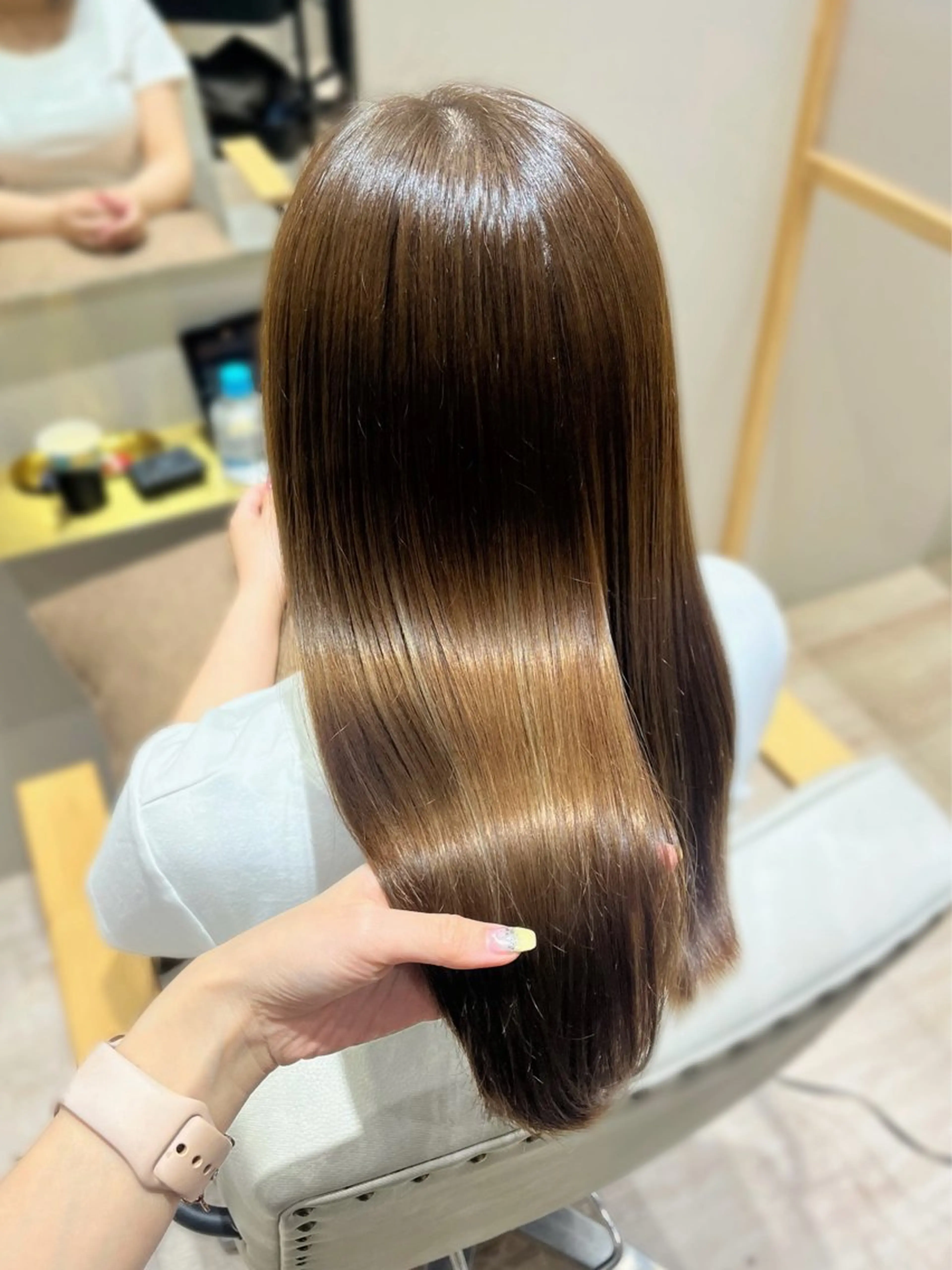 ロング カラー ヘアアレンジ ベージュカラー オリーブベージュ カット ヘアカラー トリートメント hazuki🐈‍⬛ 透明感カラーのヘアスタイル