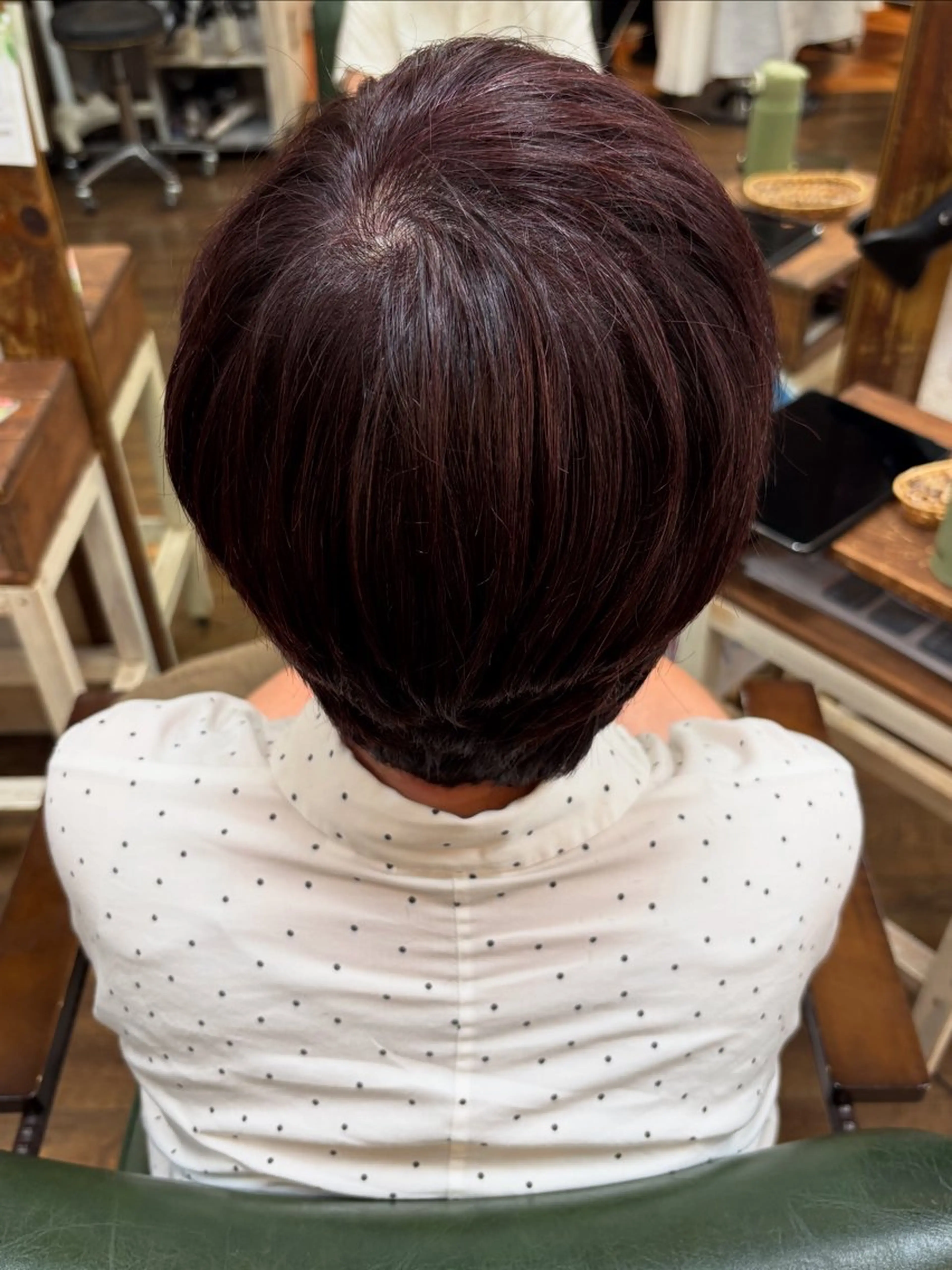 ショート カラー ブラウンカラー ピンクカラー ピンクブラウン 三宅　デザインカラー 透明感カラー✨のヘアスタイル