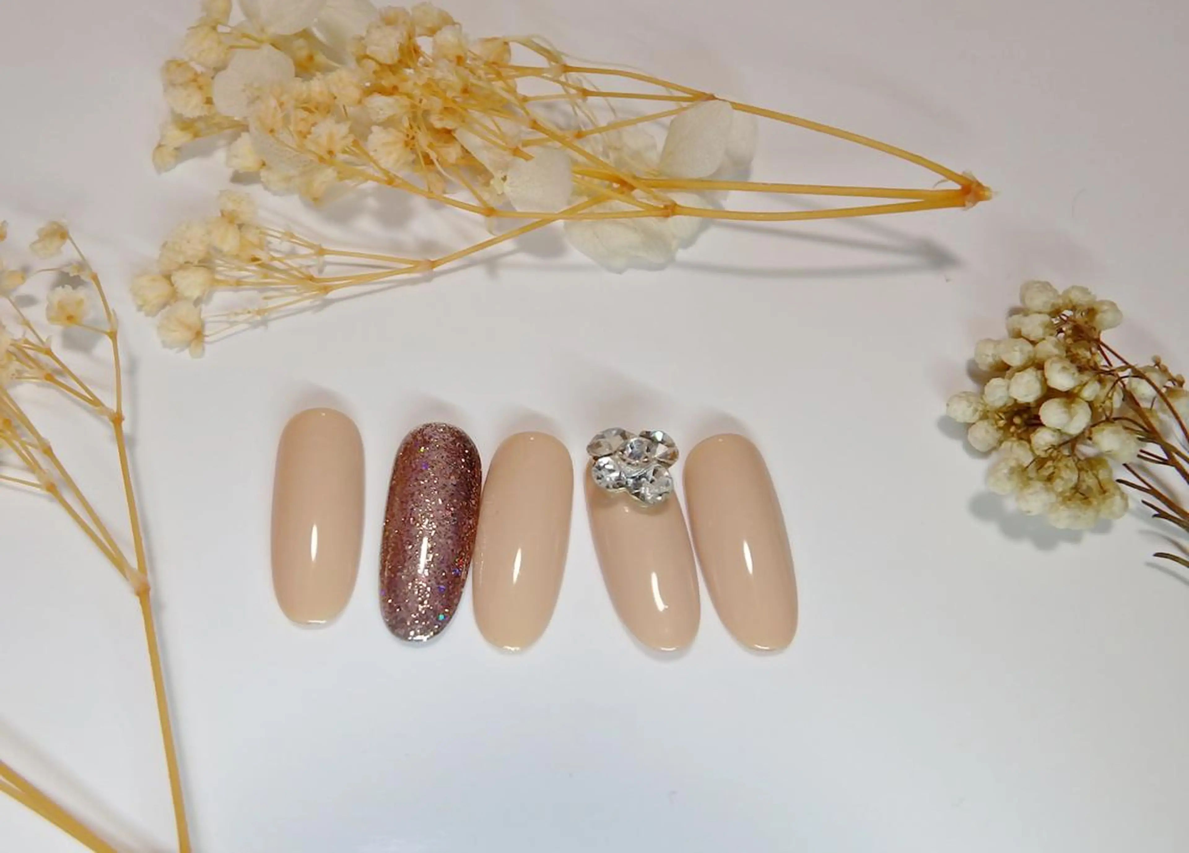 ネイル ハンドネイル AB マツエクネイルサロンのネイルデザイン