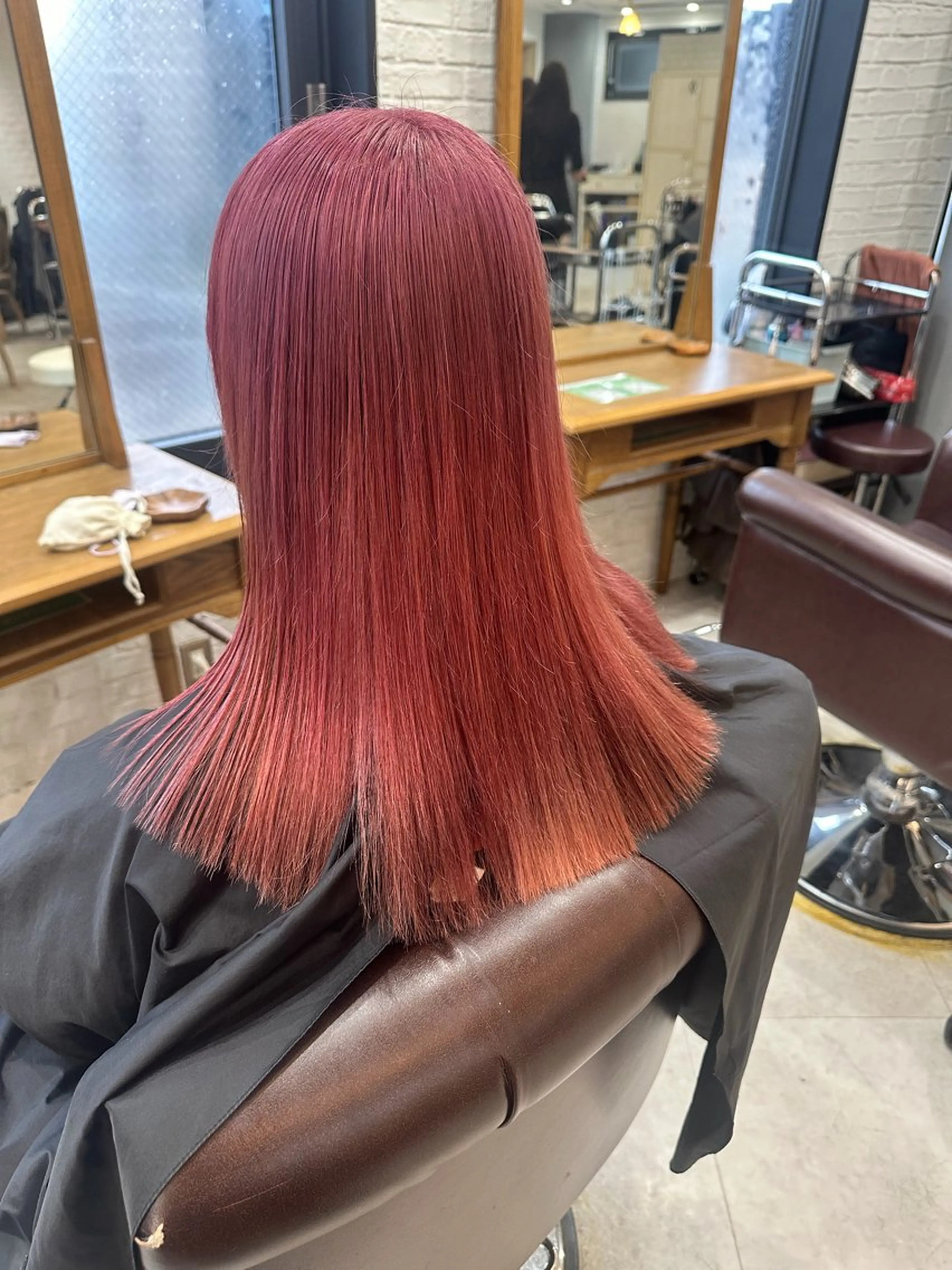 セミロング カット ヘアカラー トリートメント FUJII MARINのヘアスタイル