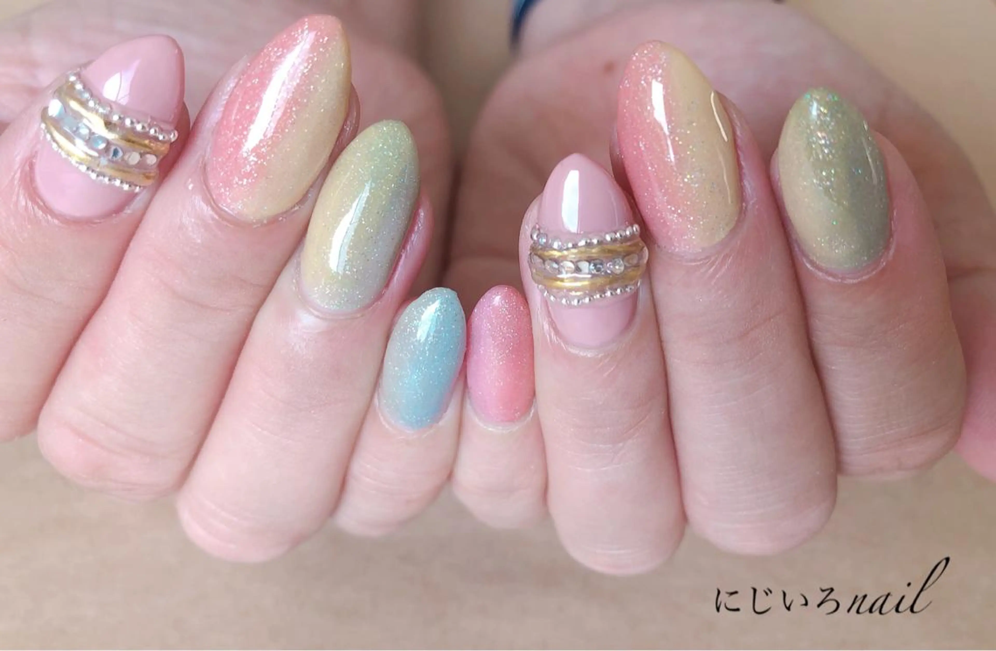 ネイル にじいろ nailのネイルデザイン