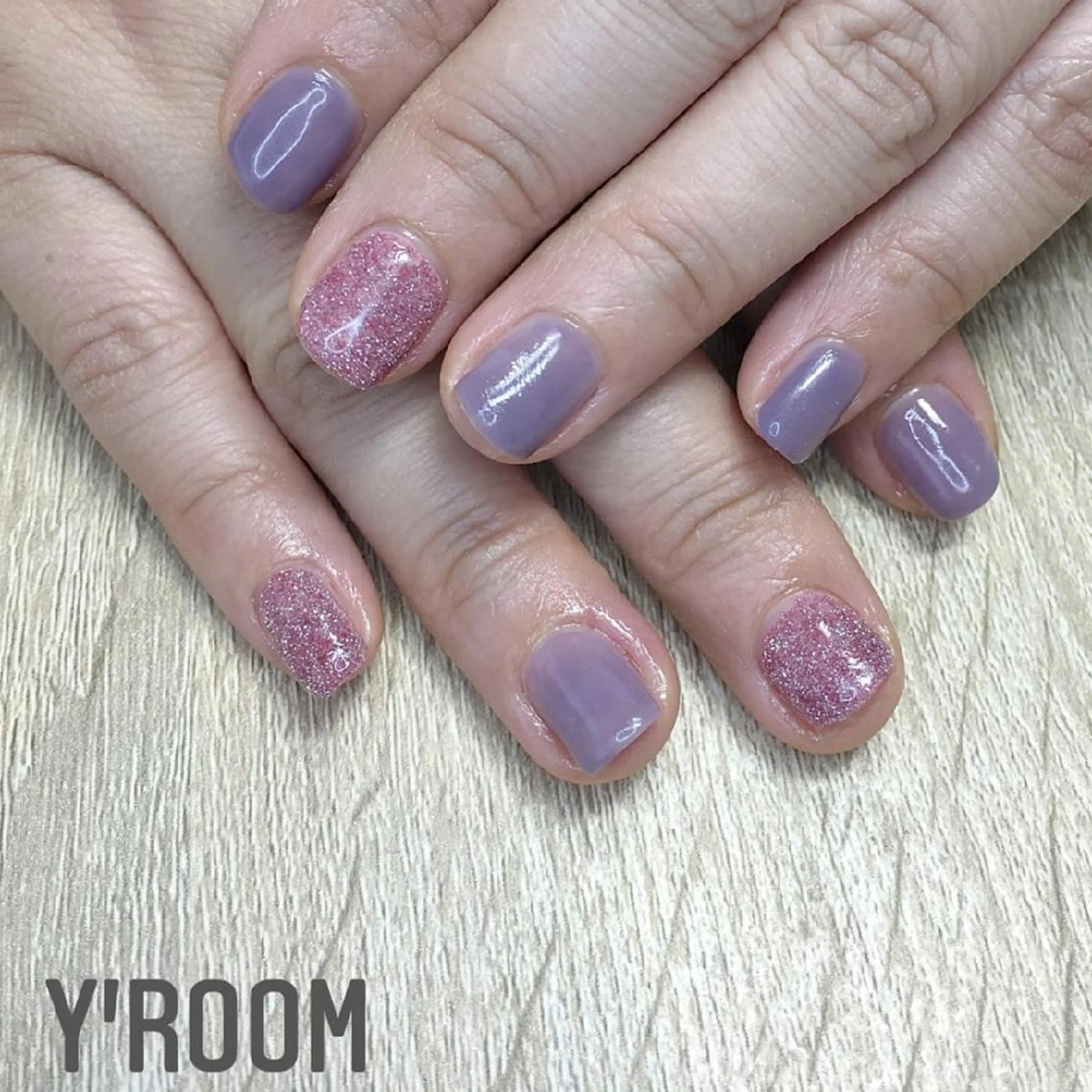 ネイル オーロラネイル フラッシュネイル ジェルネイル マグネットネイル ニュアンスネイル YUKA （ネイリスト）のネイルデザイン